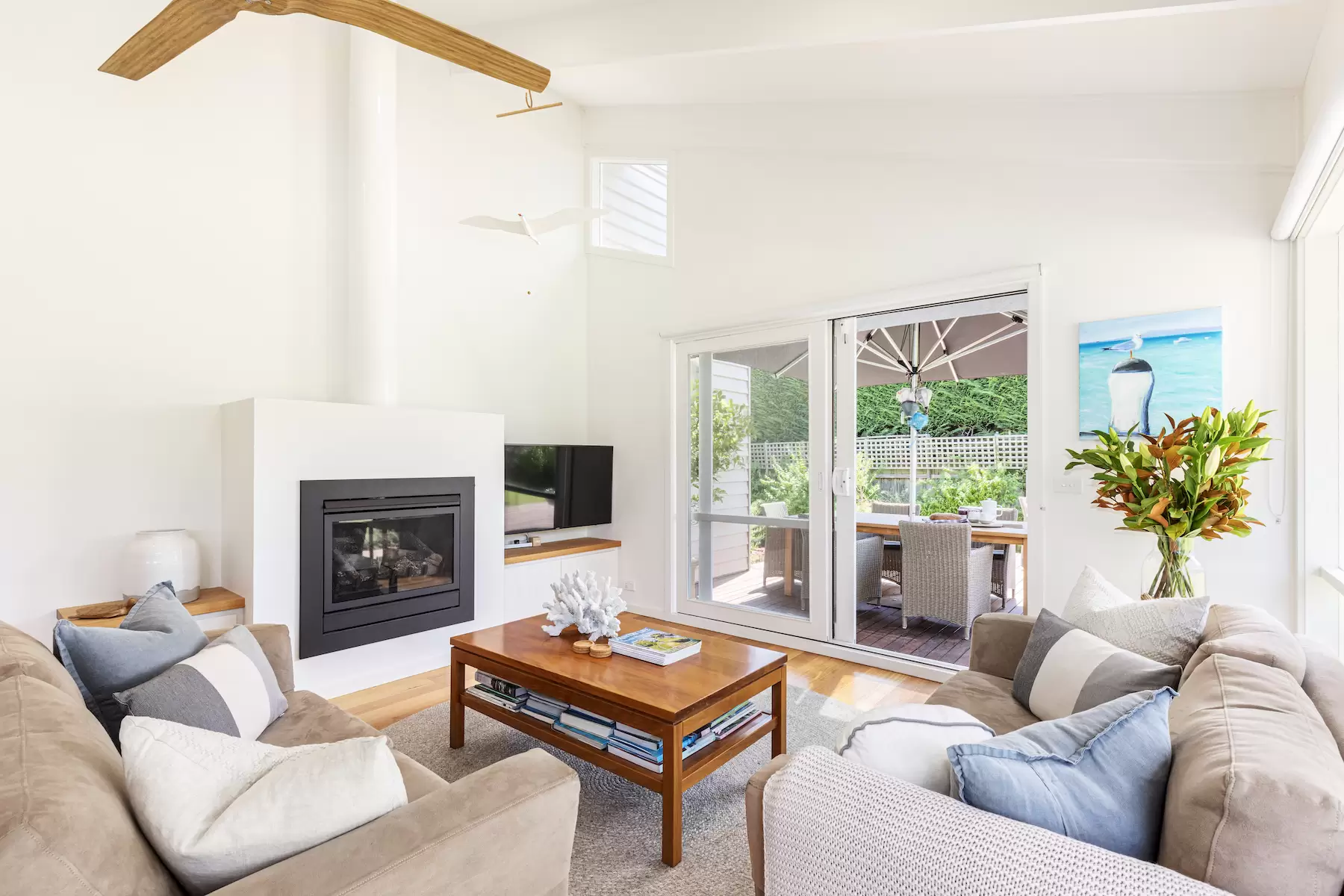 8 Farnsworth Avenue, Portsea Sold by Melbourne Sotheby's International Realty - image 11