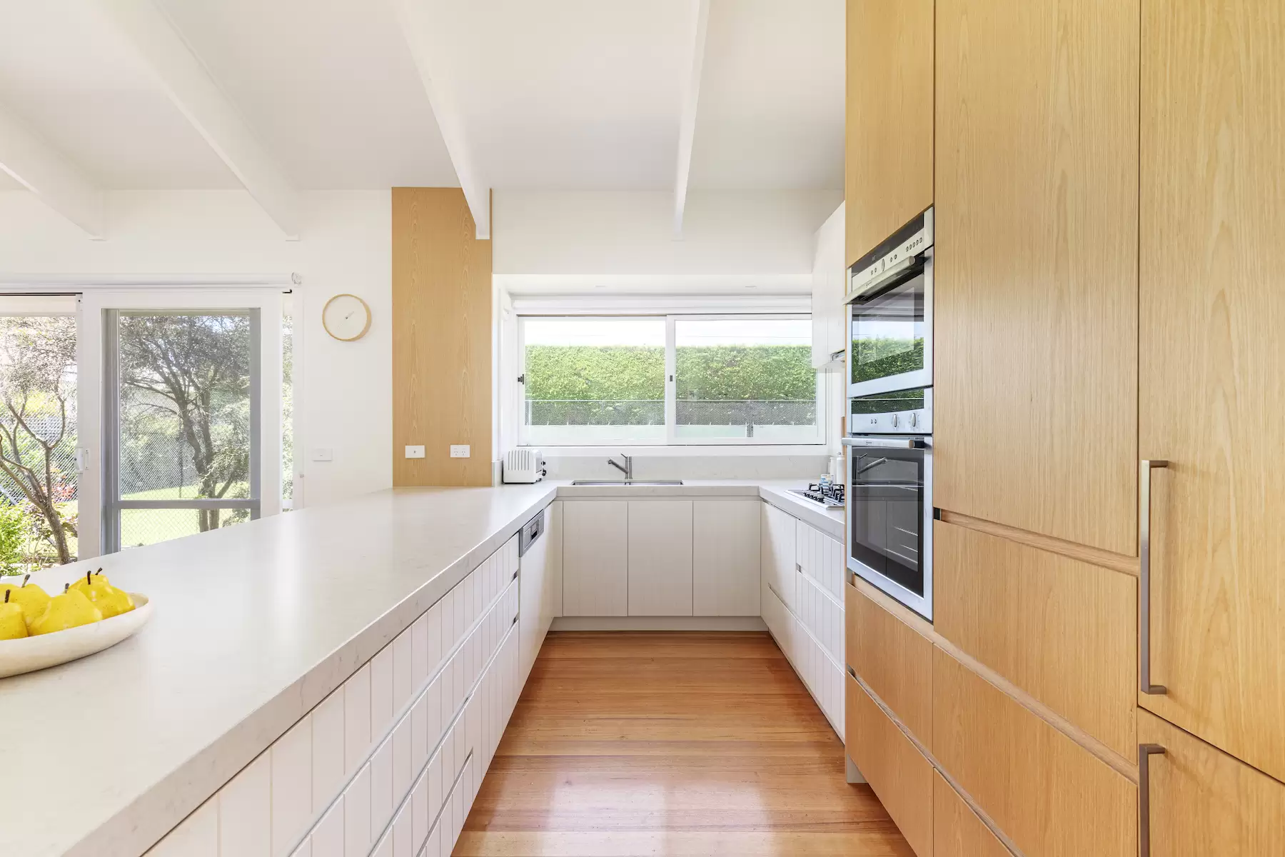 8 Farnsworth Avenue, Portsea Sold by Melbourne Sotheby's International Realty - image 5