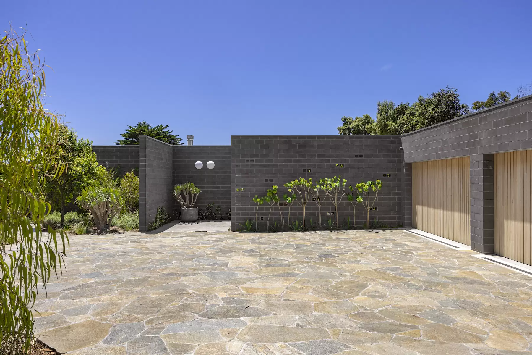32 Elizabeth Road, Portsea Sold by Melbourne Sotheby's International Realty - image 20