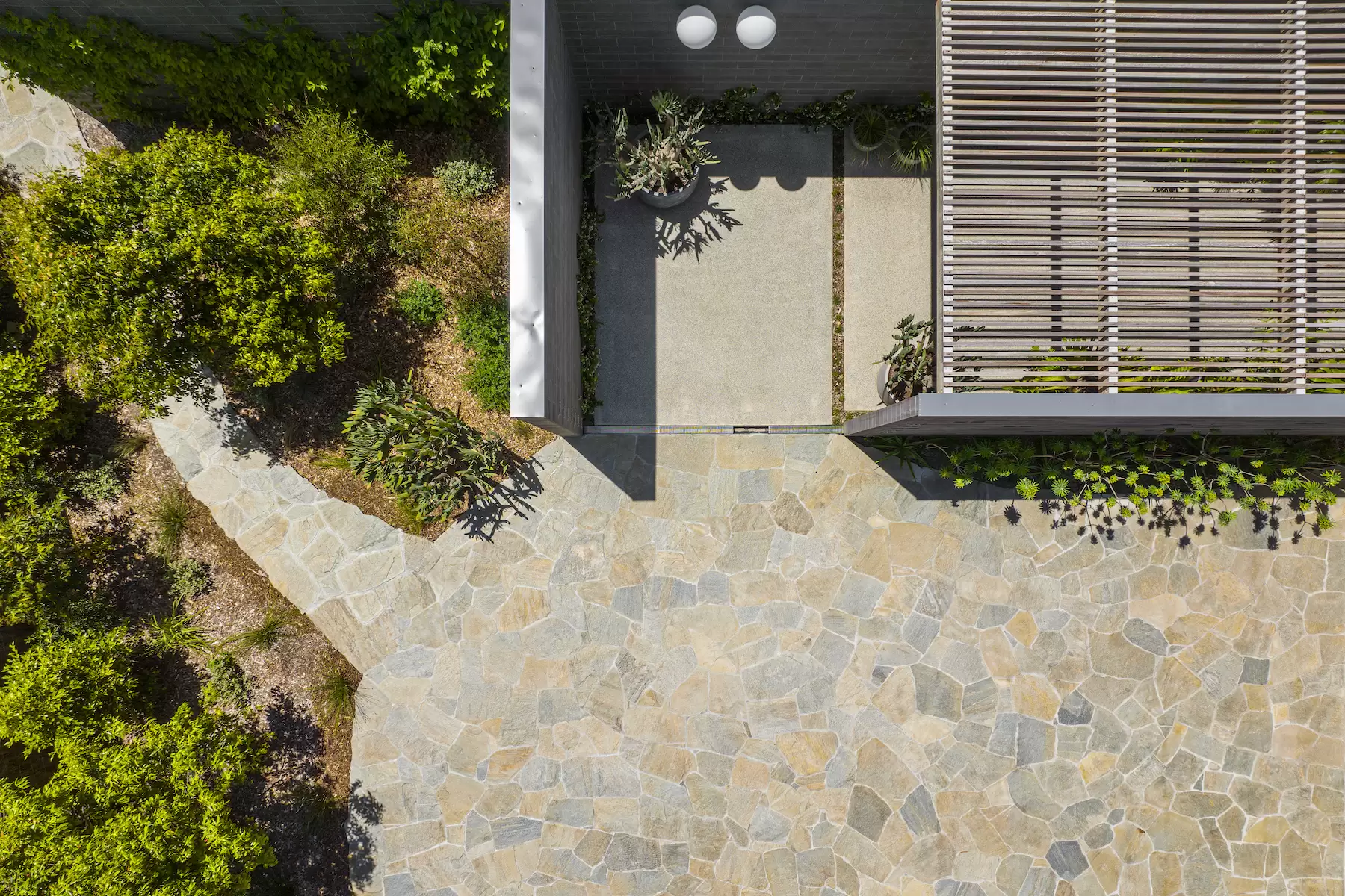 32 Elizabeth Road, Portsea Sold by Melbourne Sotheby's International Realty - image 6