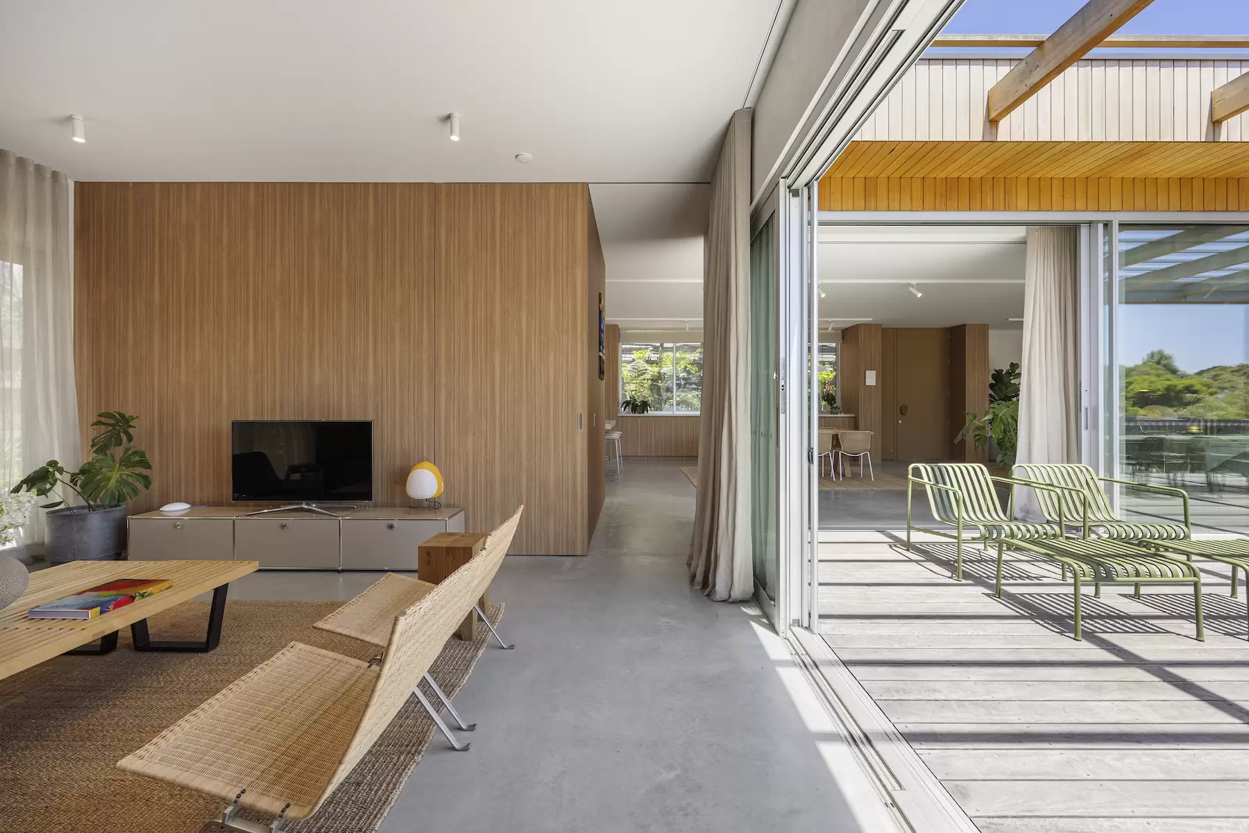 32 Elizabeth Road, Portsea Sold by Melbourne Sotheby's International Realty - image 12