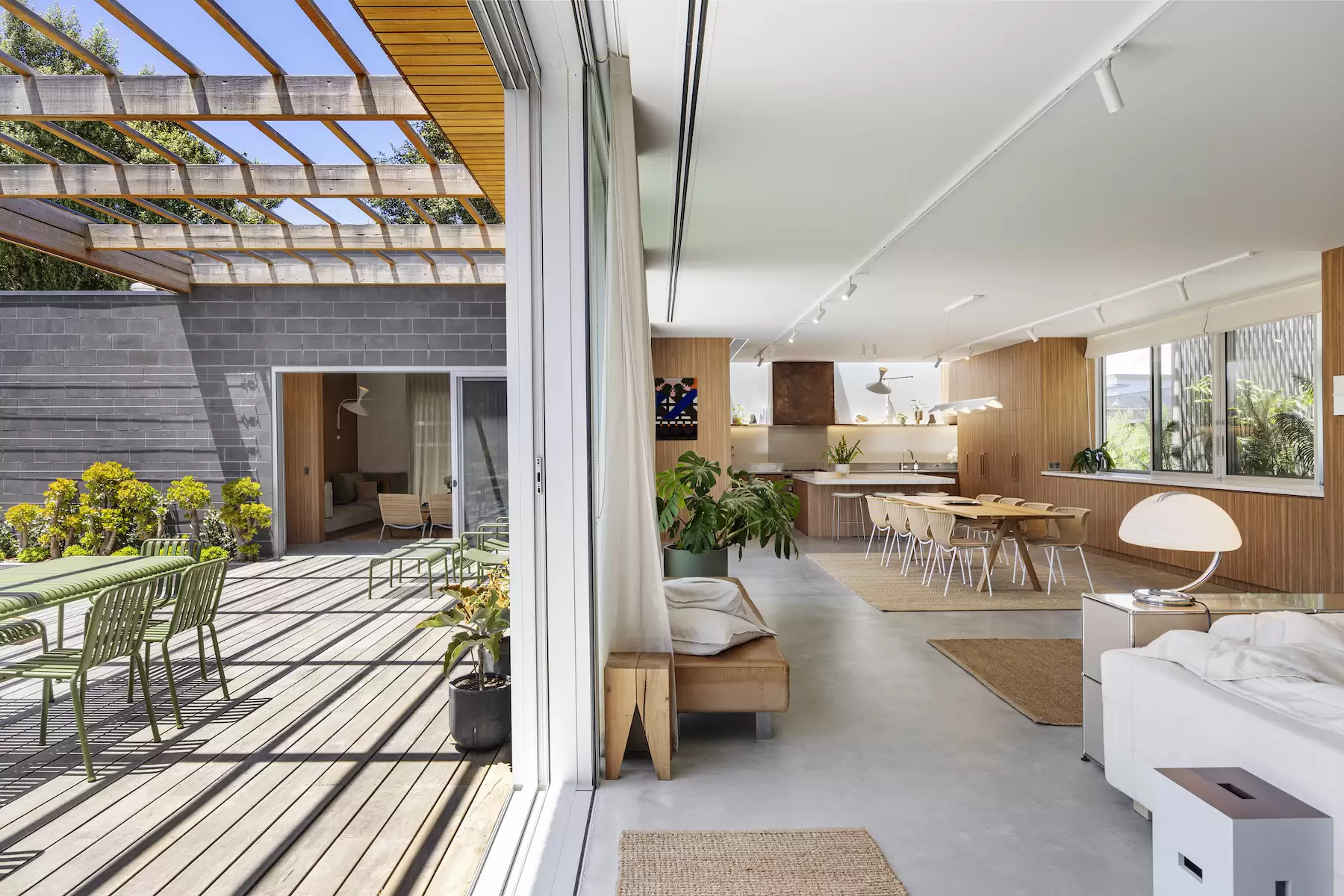 32 Elizabeth Road, Portsea Sold by Melbourne Sotheby's International Realty - image 8