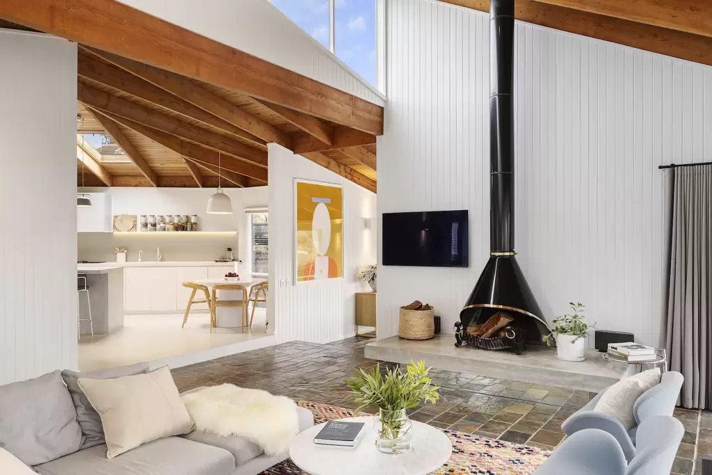 7 Canterbury Street, Sorrento Sold by Melbourne Sotheby's International Realty