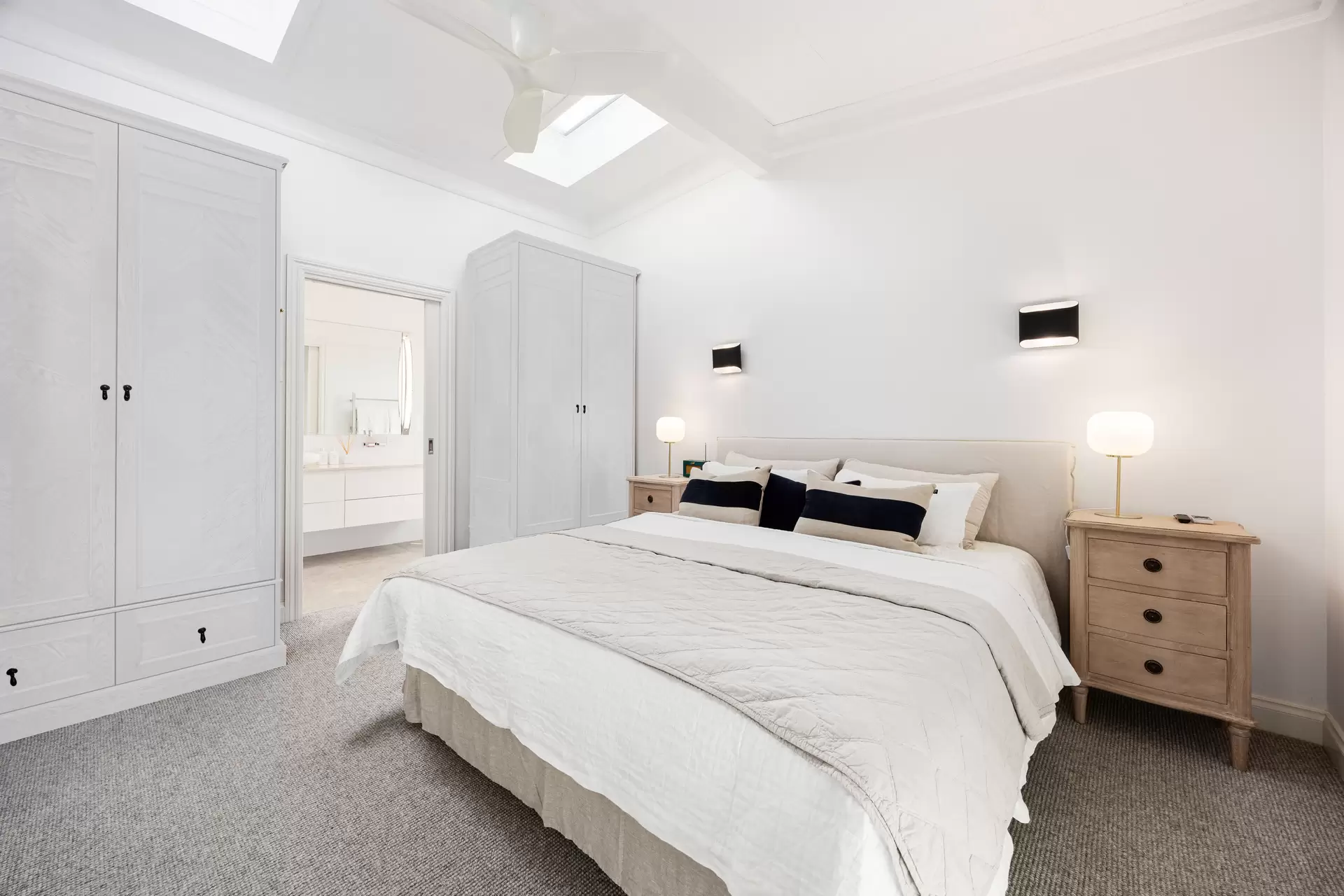 62 St Pauls Road, Sorrento Sold by Melbourne Sotheby's International Realty - image 1