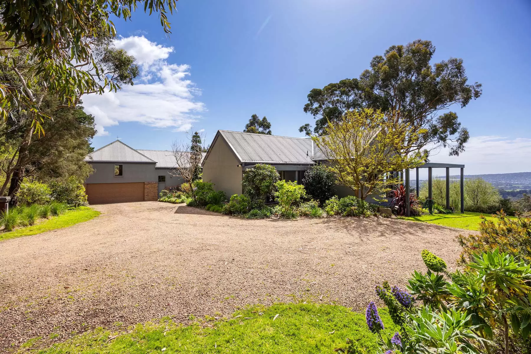 30 Sheehans Road, Red Hill Sold by Melbourne Sotheby's International Realty - image 17