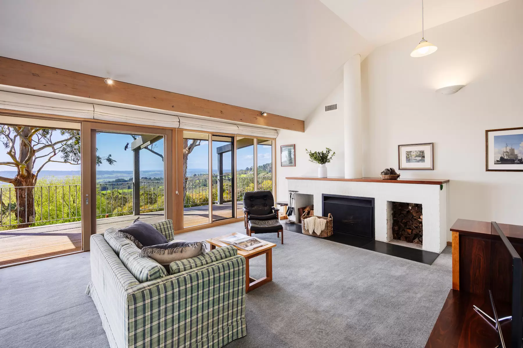 30 Sheehans Road, Red Hill Sold by Melbourne Sotheby's International Realty - image 7