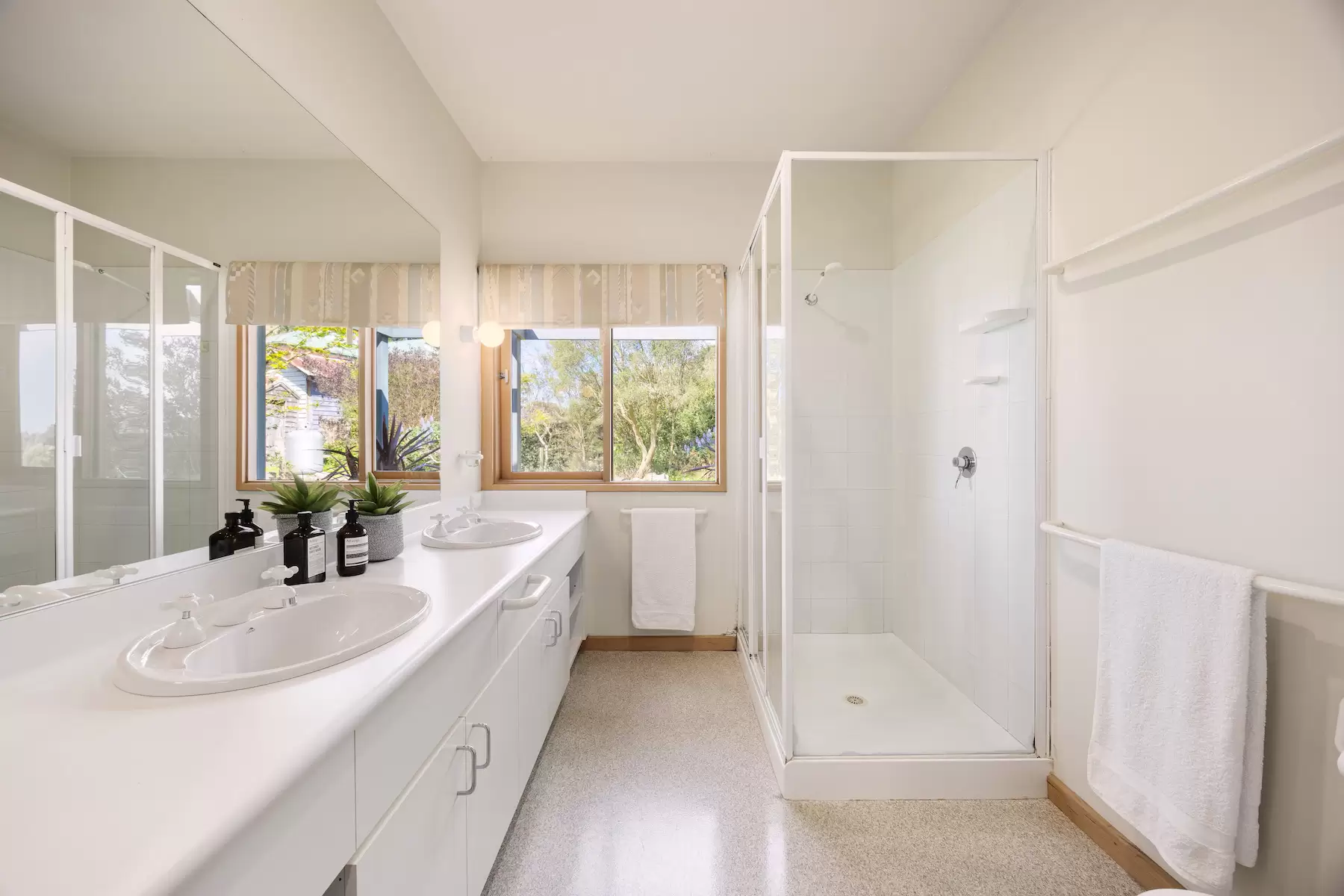 30 Sheehans Road, Red Hill Sold by Melbourne Sotheby's International Realty - image 20