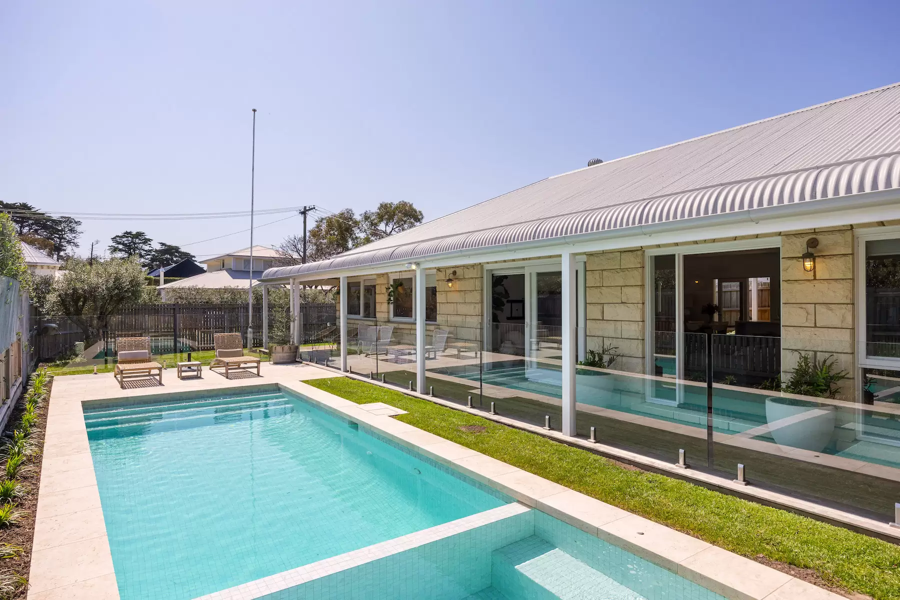 2 Boston Court, Sorrento Sold by Melbourne Sotheby's International Realty - image 2