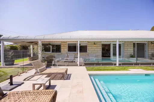 2 Boston Court, Sorrento Sold by Melbourne Sotheby's International Realty