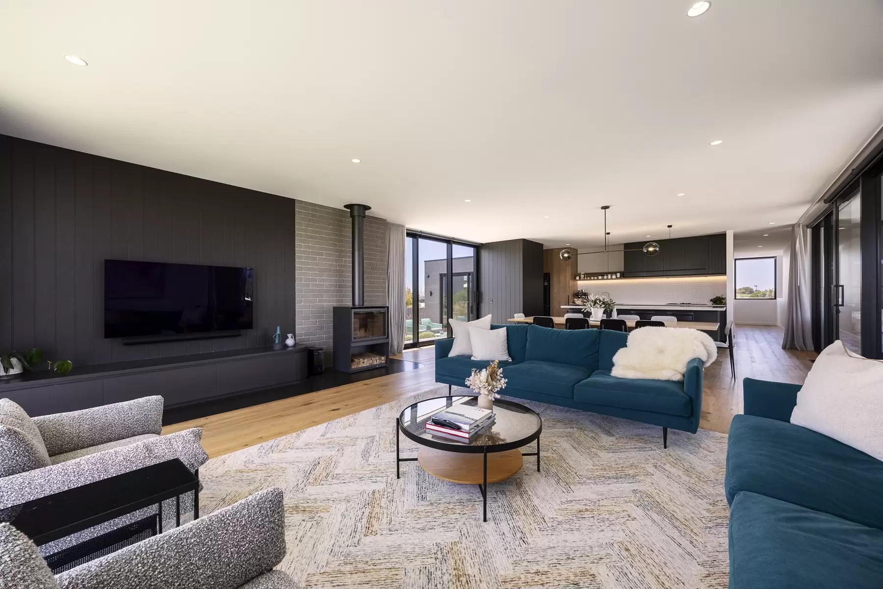 24 Montfort Close, Blairgowrie Sold by Melbourne Sotheby's International Realty - image 15