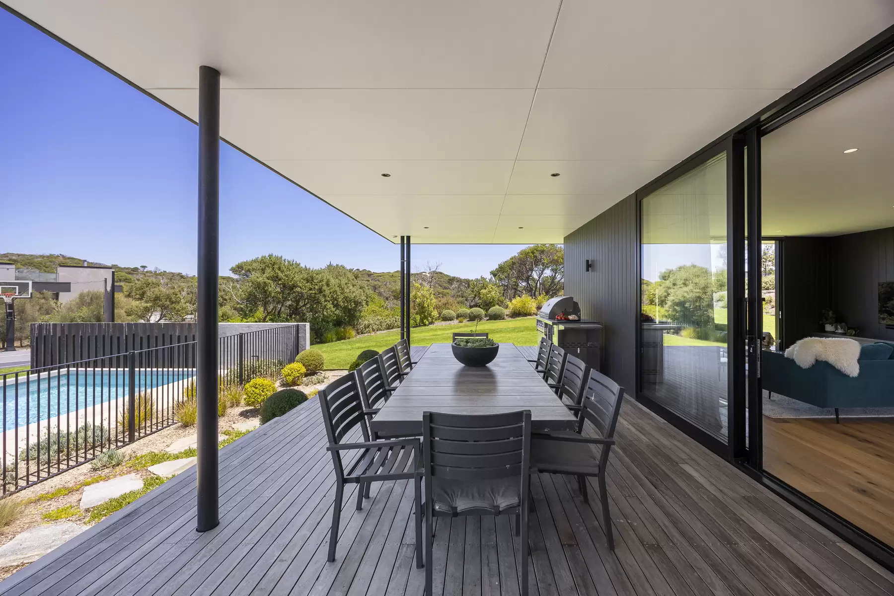 24 Montfort Close, Blairgowrie Sold by Melbourne Sotheby's International Realty - image 9