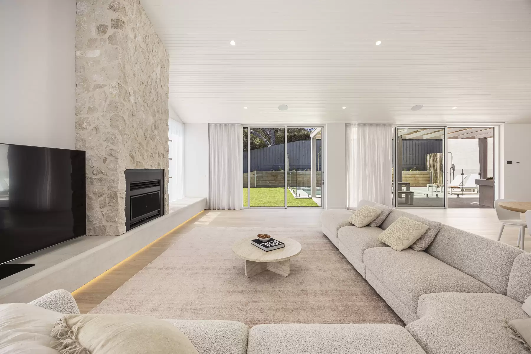 6 Kokoda Street, Sorrento Sold by Melbourne Sotheby's International Realty - image 5