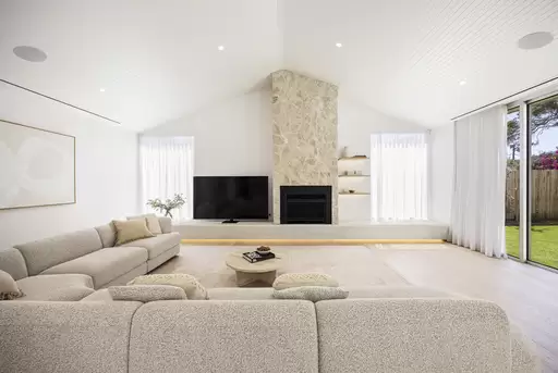 6 Kokoda Street, Sorrento Sold by Melbourne Sotheby's International Realty