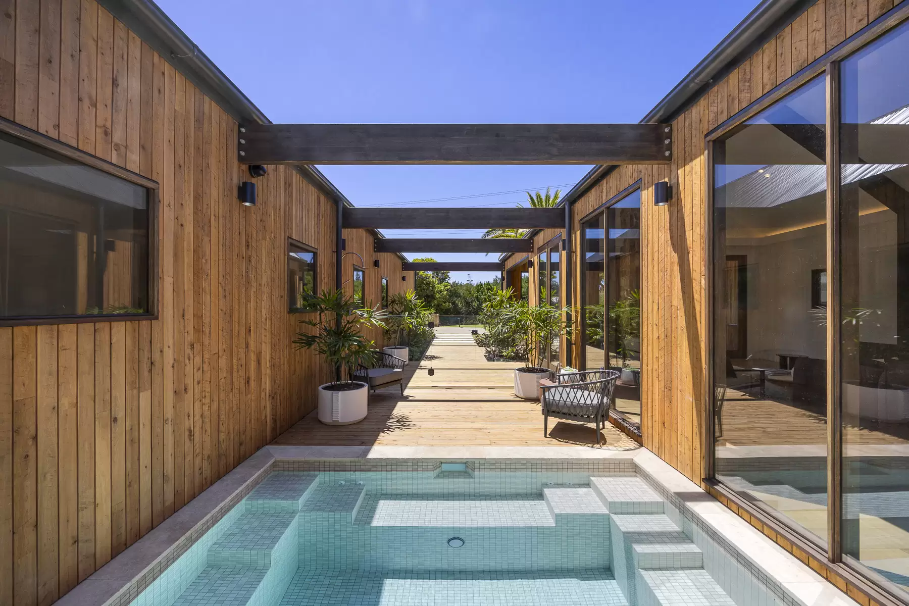 809 Melbourne Road, Sorrento Sold by Melbourne Sotheby's International Realty - image 2