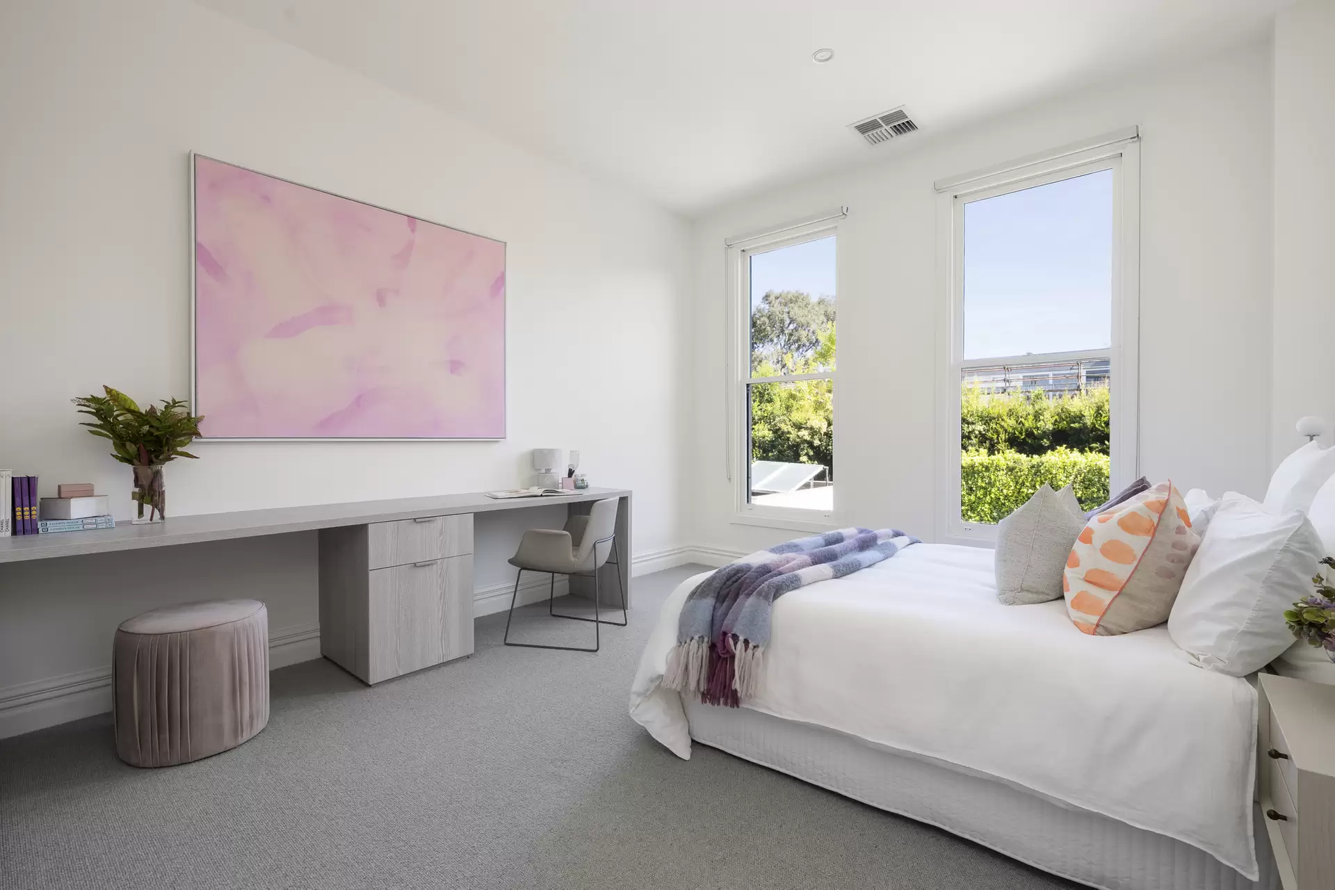 30 Chesterfield Avenue, Malvern Sold by Melbourne Sotheby's International Realty - image 1