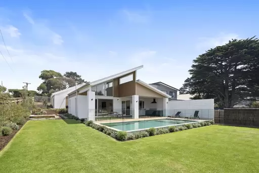 377 Melbourne Road, Blairgowrie Sold by Melbourne Sotheby's International Realty