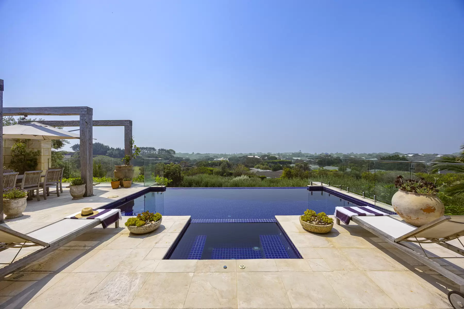3 Tea Tree Rise, Portsea Sold by Melbourne Sotheby's International Realty - image 3