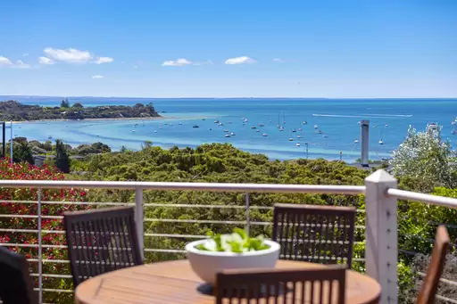 29 Scott Wynd, Blairgowrie Sold by Melbourne Sotheby's International Realty