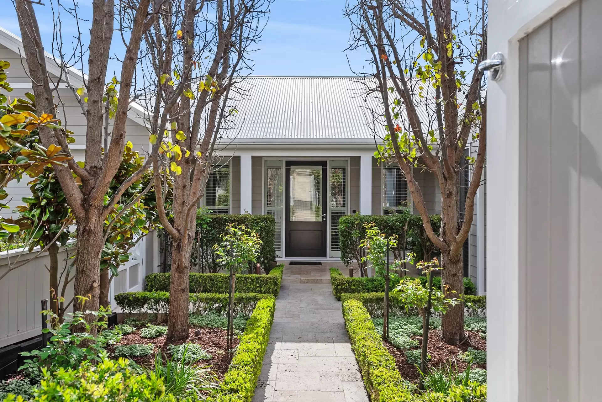 16 Catherine Street, McCrae Sold by Melbourne Sotheby's International Realty - image 1