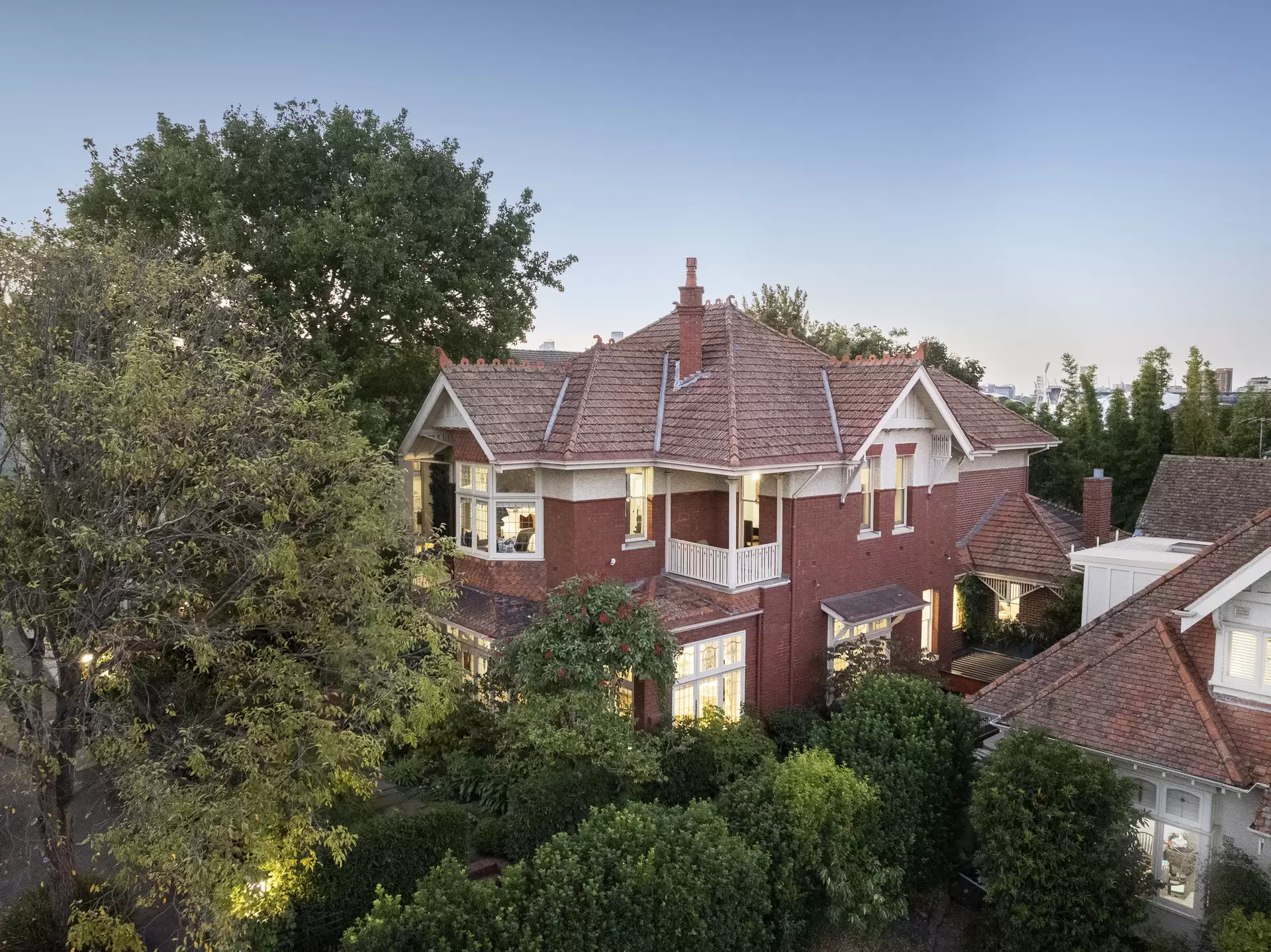 80 Clowes Street, South Yarra Sold by Melbourne Sotheby's International Realty - image 1