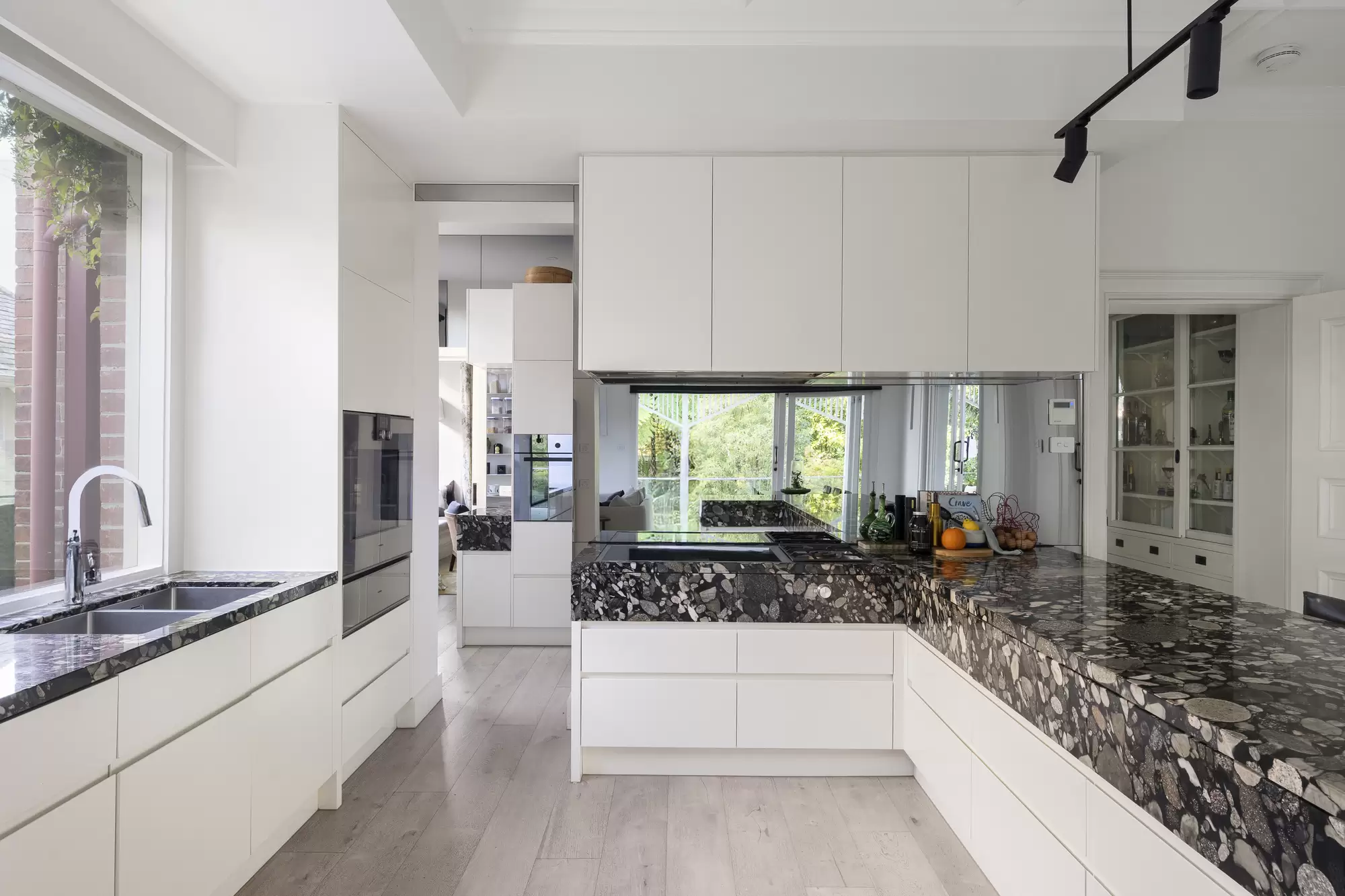 80 Clowes Street, South Yarra Sold by Melbourne Sotheby's International Realty - image 10