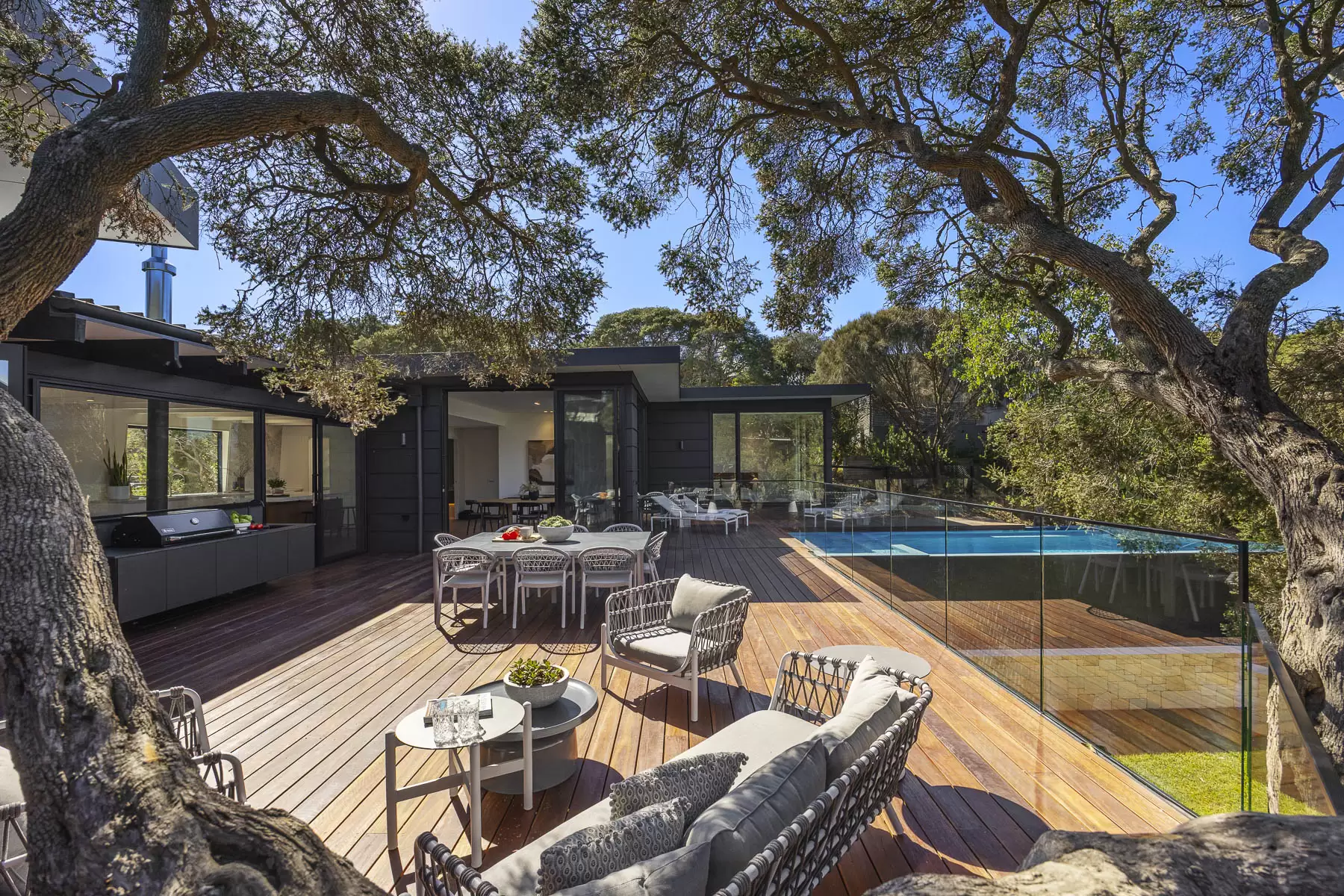 25-27 Stringer Road, Blairgowrie Sold by Melbourne Sotheby's International Realty - image 2