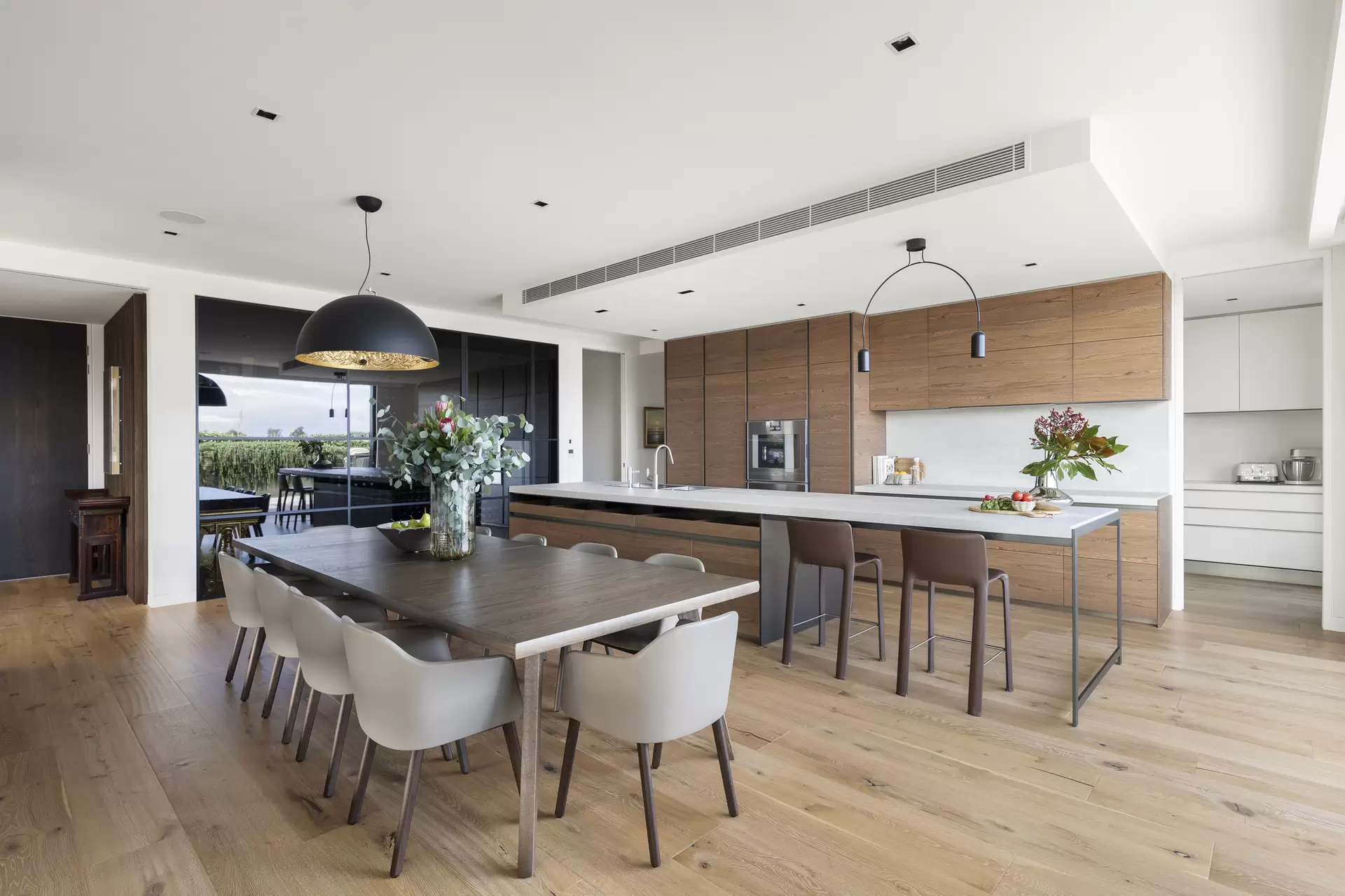 Penthouse/30 Springfield Avenue, Toorak Sold by Melbourne Sotheby's International Realty - image 1