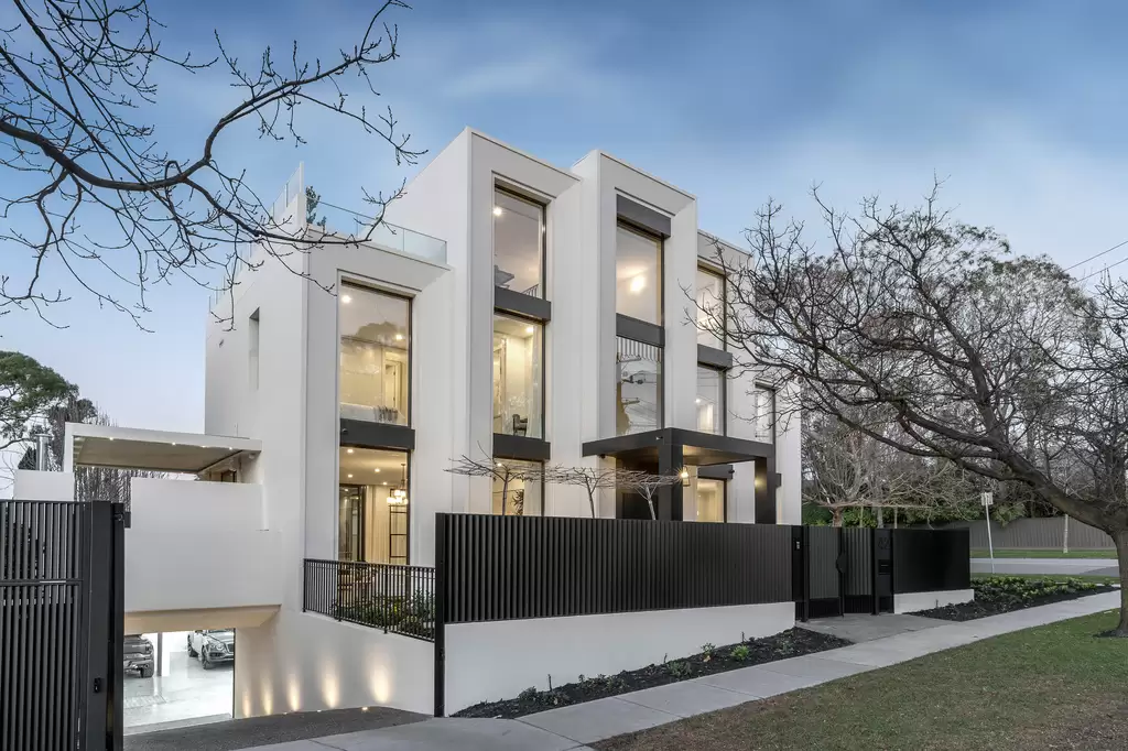 42 St Georges Road, Toorak Sold by Melbourne Sotheby's International Realty