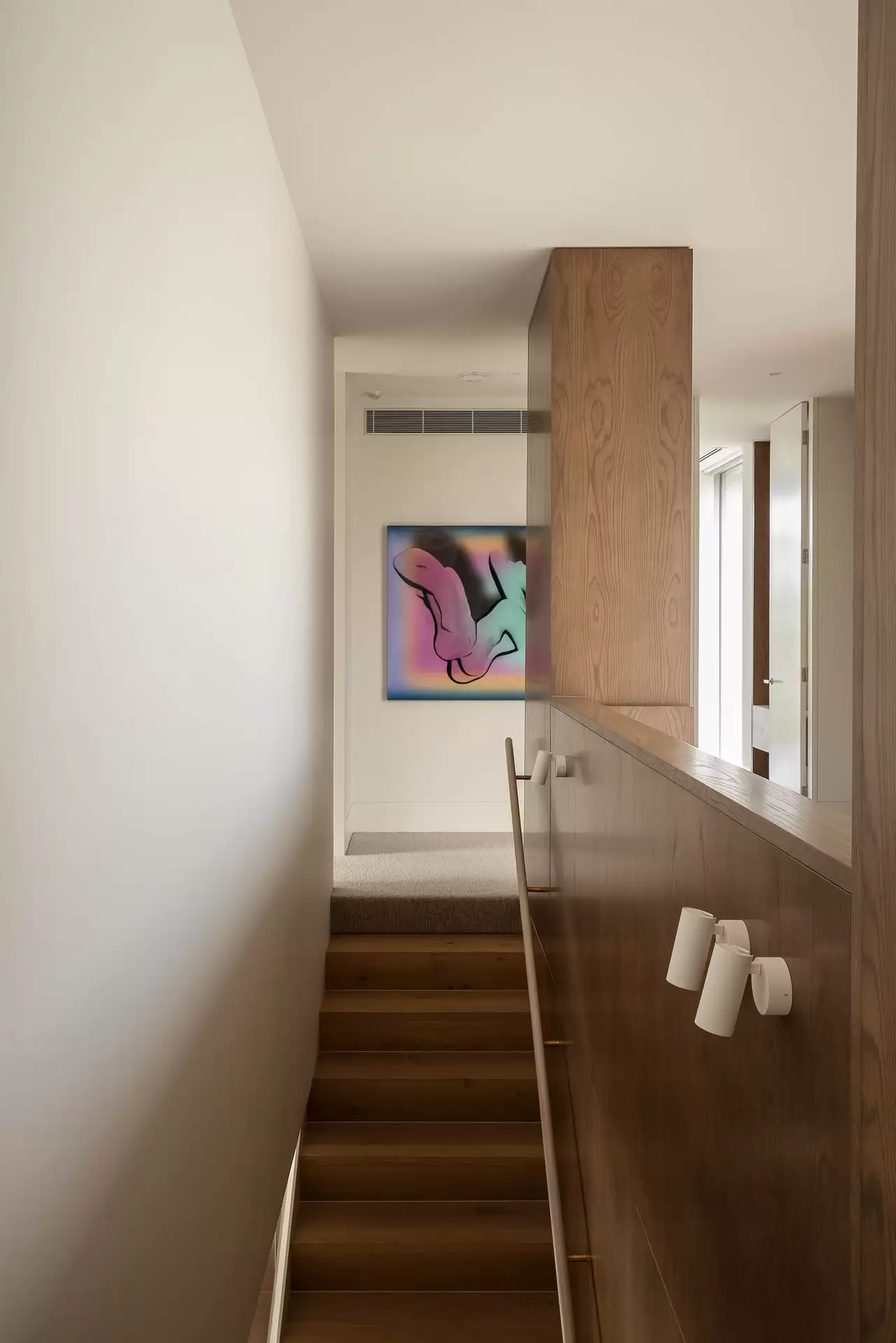 5 Glover Court, Toorak Sold by Melbourne Sotheby's International Realty - image 1