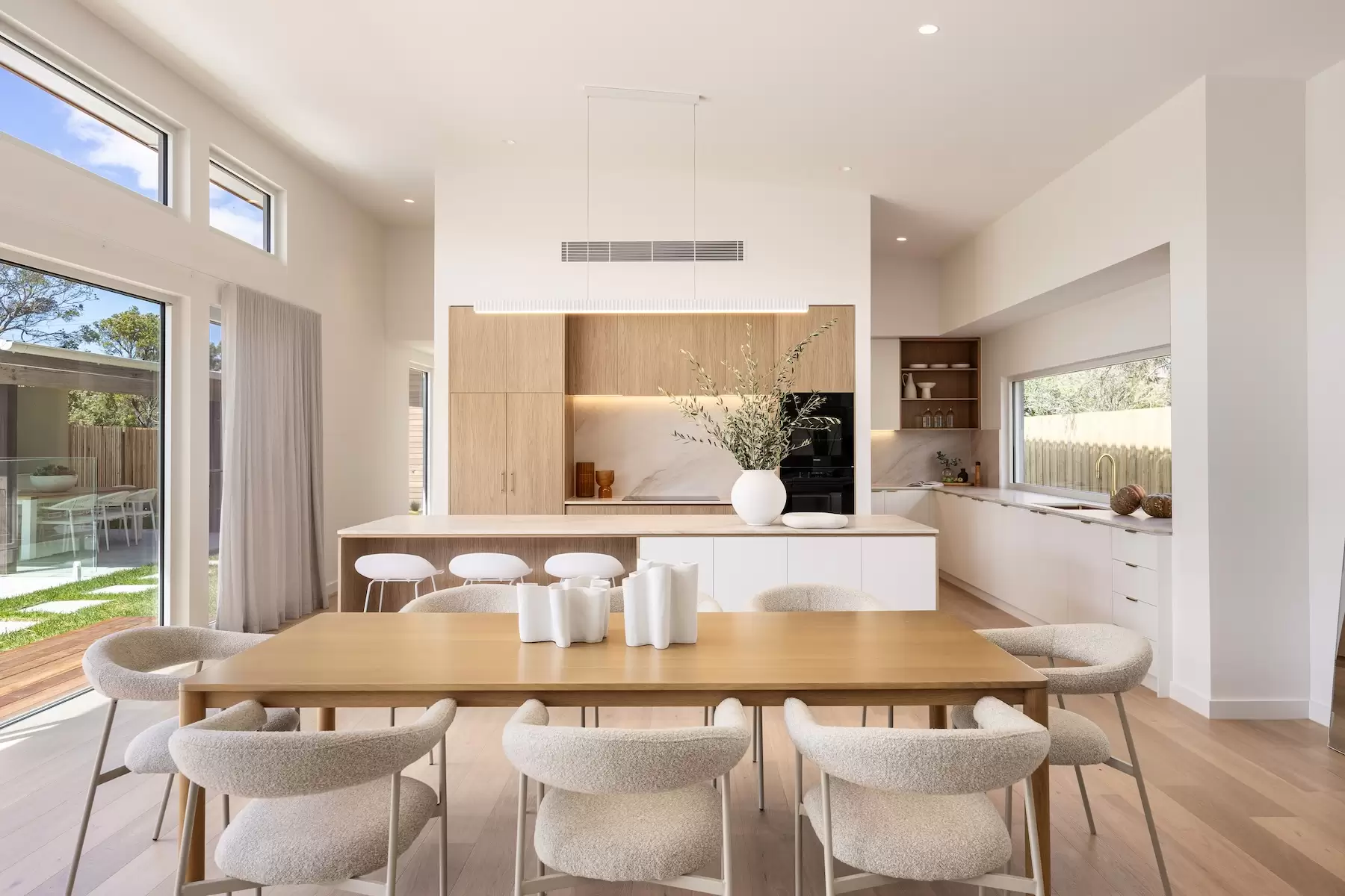 24 Ridley Street, Blairgowrie For Sale by Melbourne Sotheby's International Realty - image 8