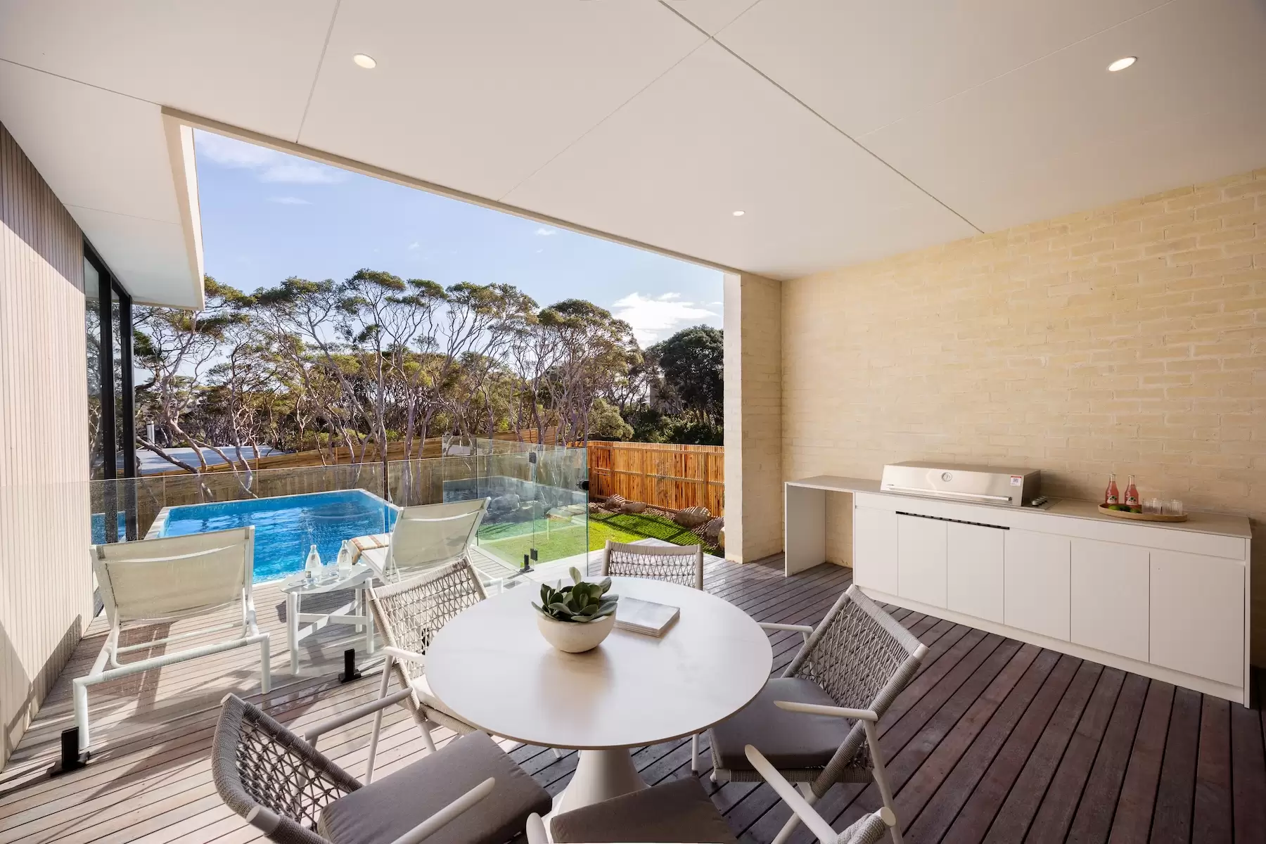 5 Harleian Street, Blairgowrie Sold by Melbourne Sotheby's International Realty - image 15