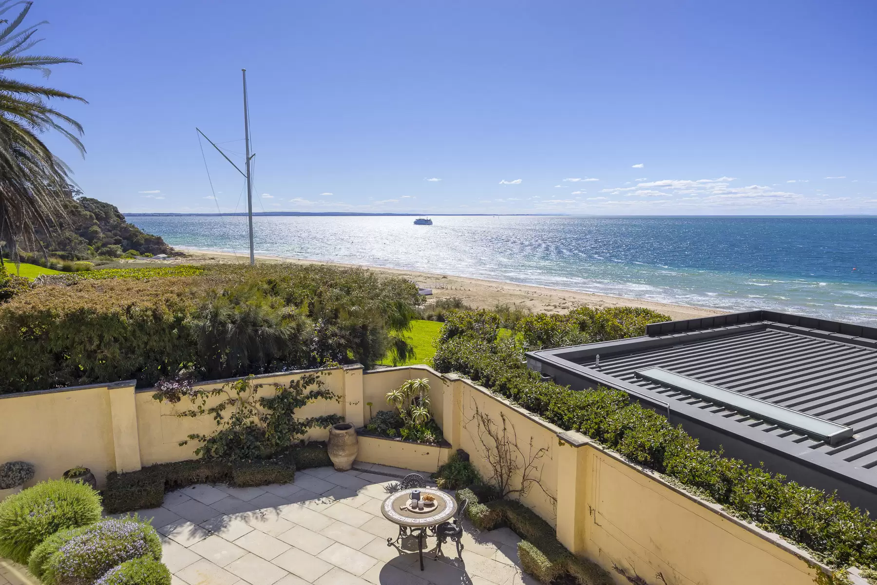 10 Point King Road, Portsea For Sale by Melbourne Sotheby's International Realty - image 5
