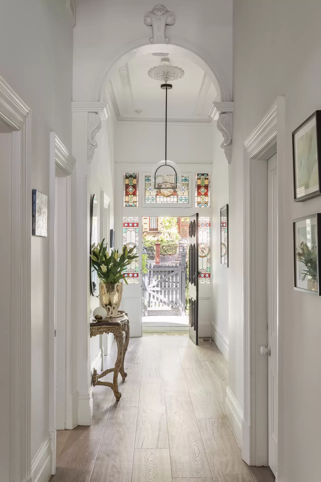 59 Tivoli Road, South Yarra Sold by Melbourne Sotheby's International Realty - image 1