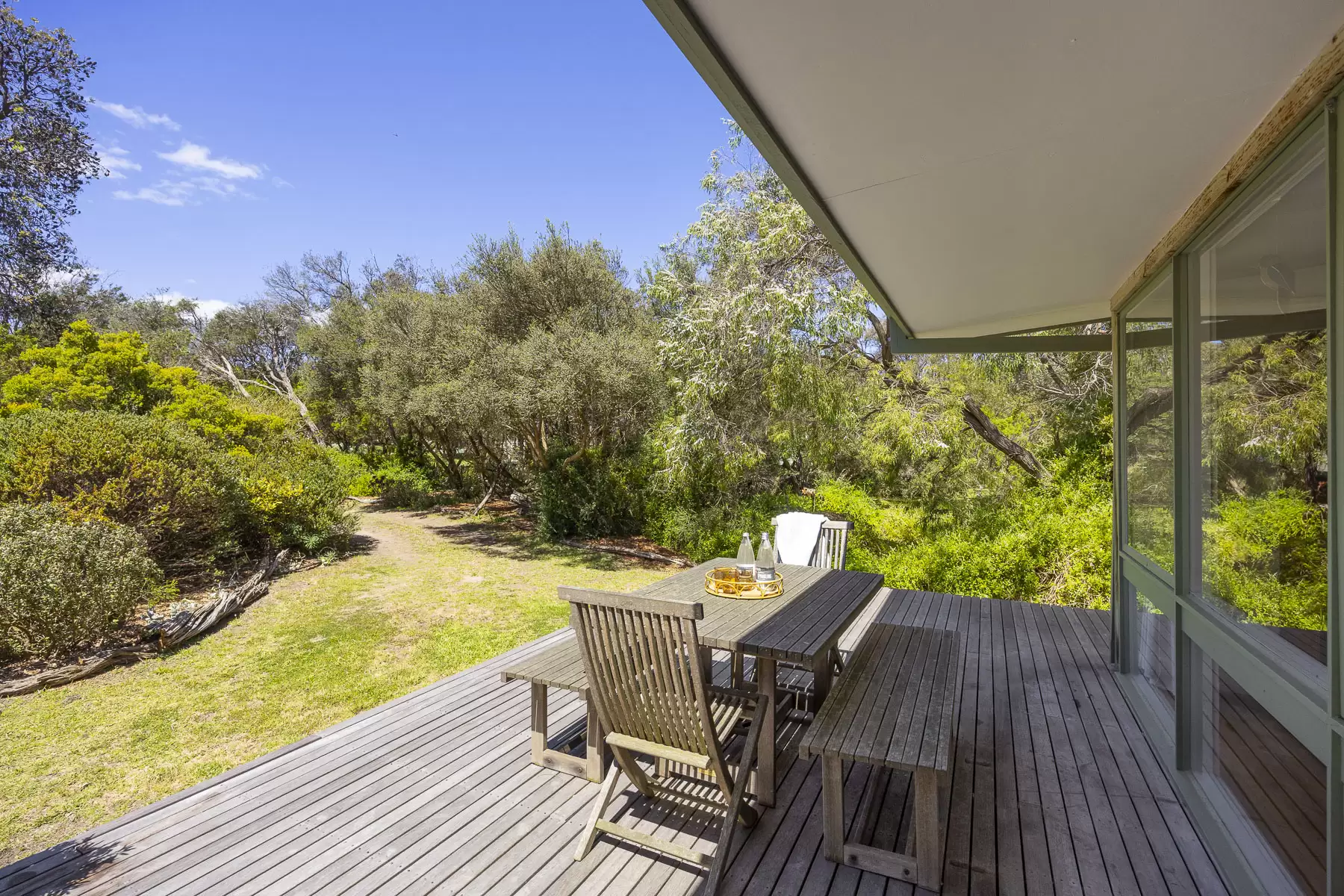 35 And 39  Munro  Street, Blairgowrie For Sale by Melbourne Sotheby's International Realty - image 9