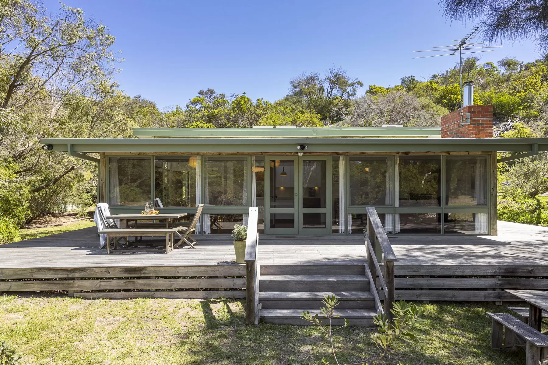 35 And 39  Munro  Street, Blairgowrie For Sale by Melbourne Sotheby's International Realty - image 8