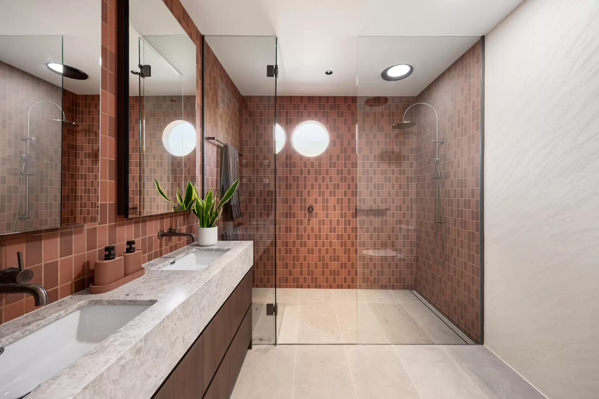 2 Park Road, Sorrento Sold by Melbourne Sotheby's International Realty - image 1