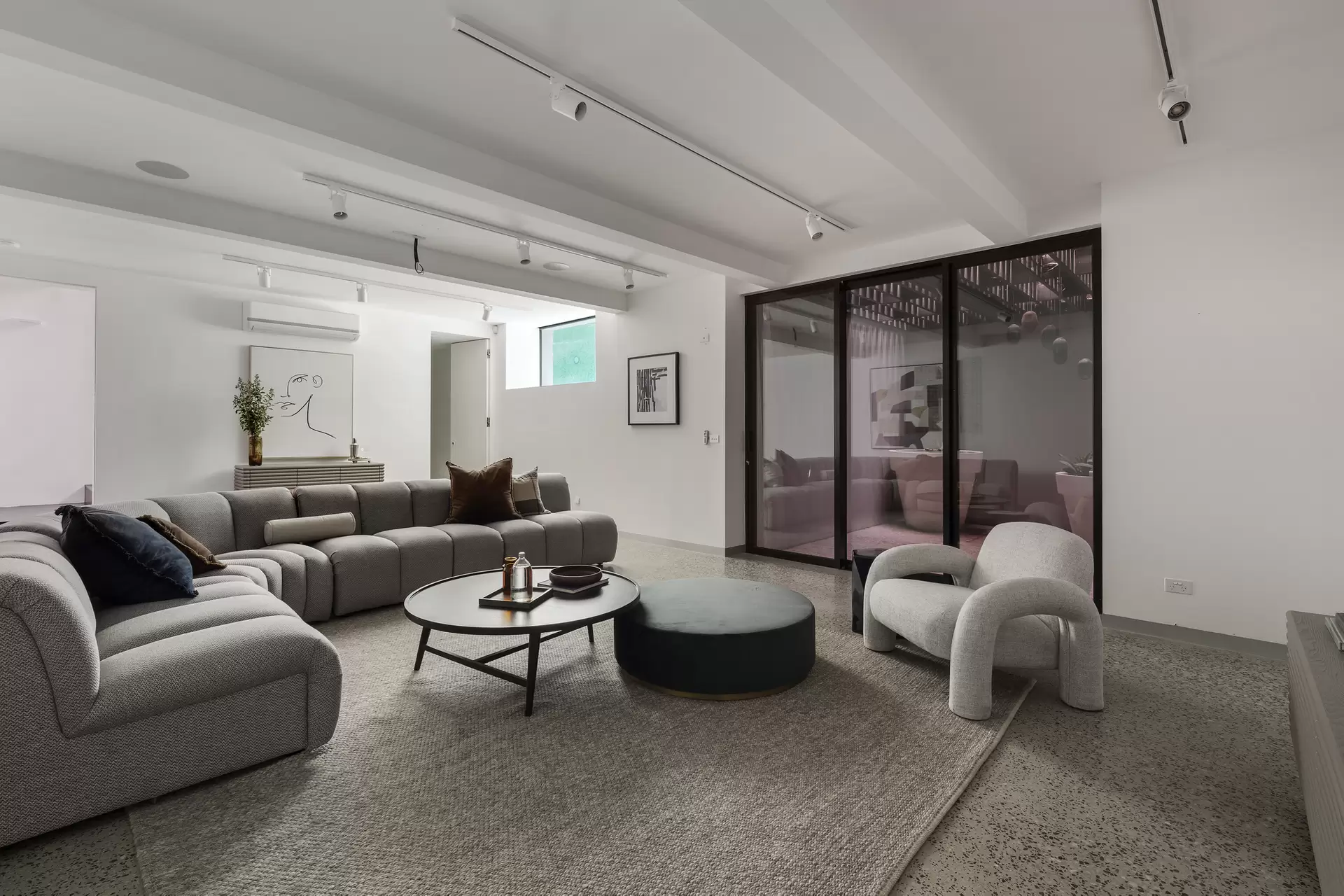 16 Clarke Street, Prahran Sold by Melbourne Sotheby's International Realty - image 1