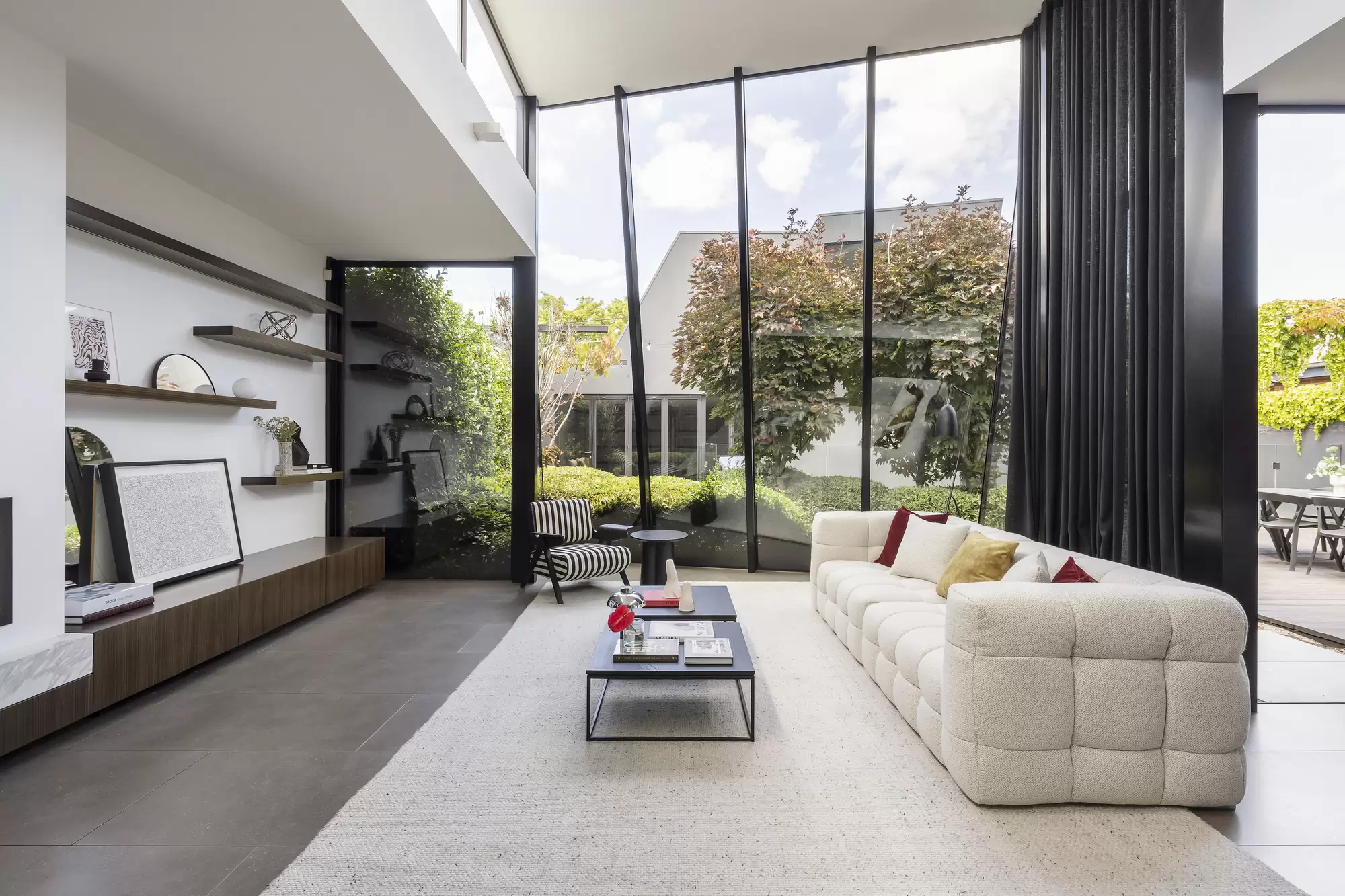 16 Clarke Street, Prahran Sold by Melbourne Sotheby's International Realty - image 14