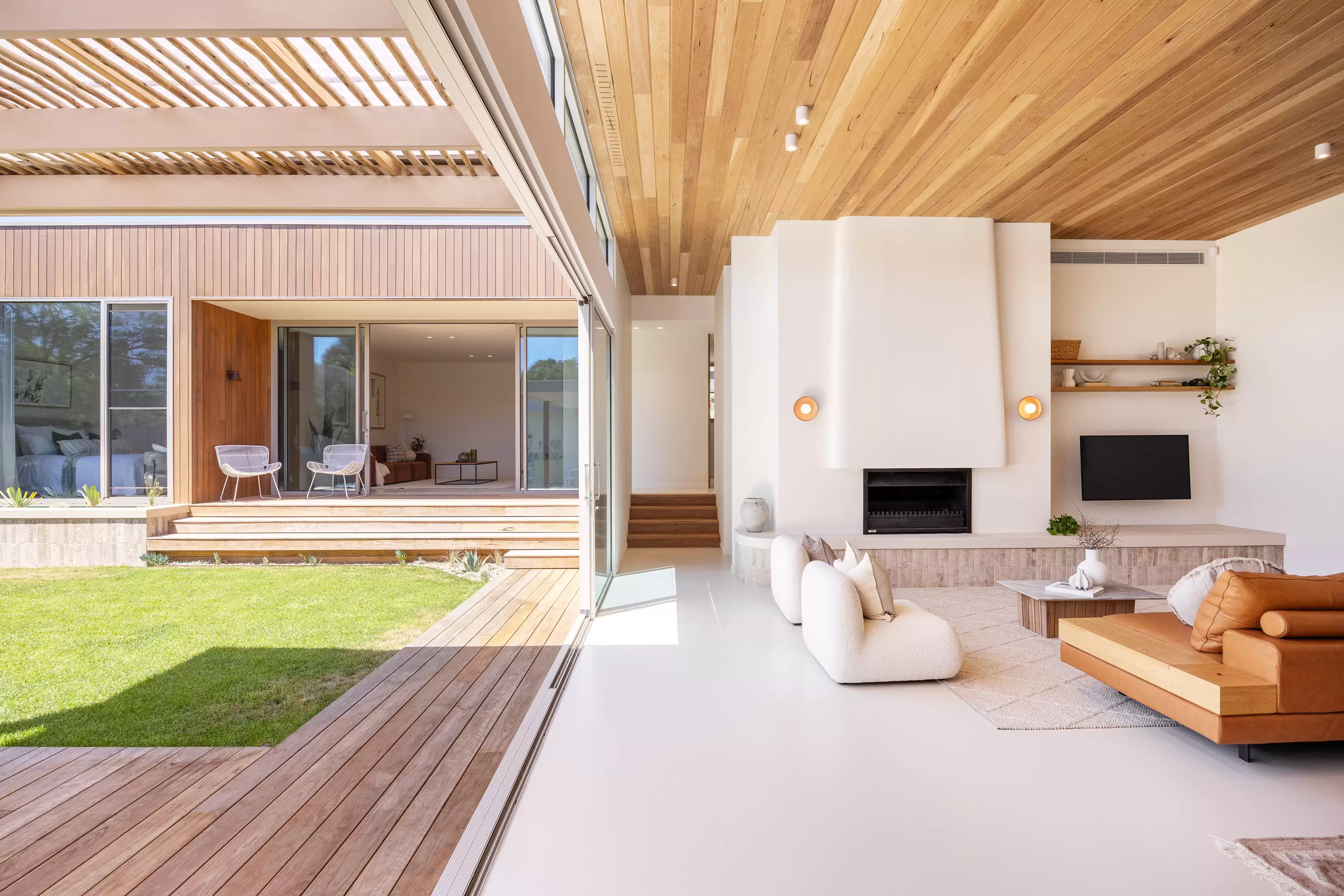 26 David Street, Blairgowrie Sold by Melbourne Sotheby's International Realty - image 2