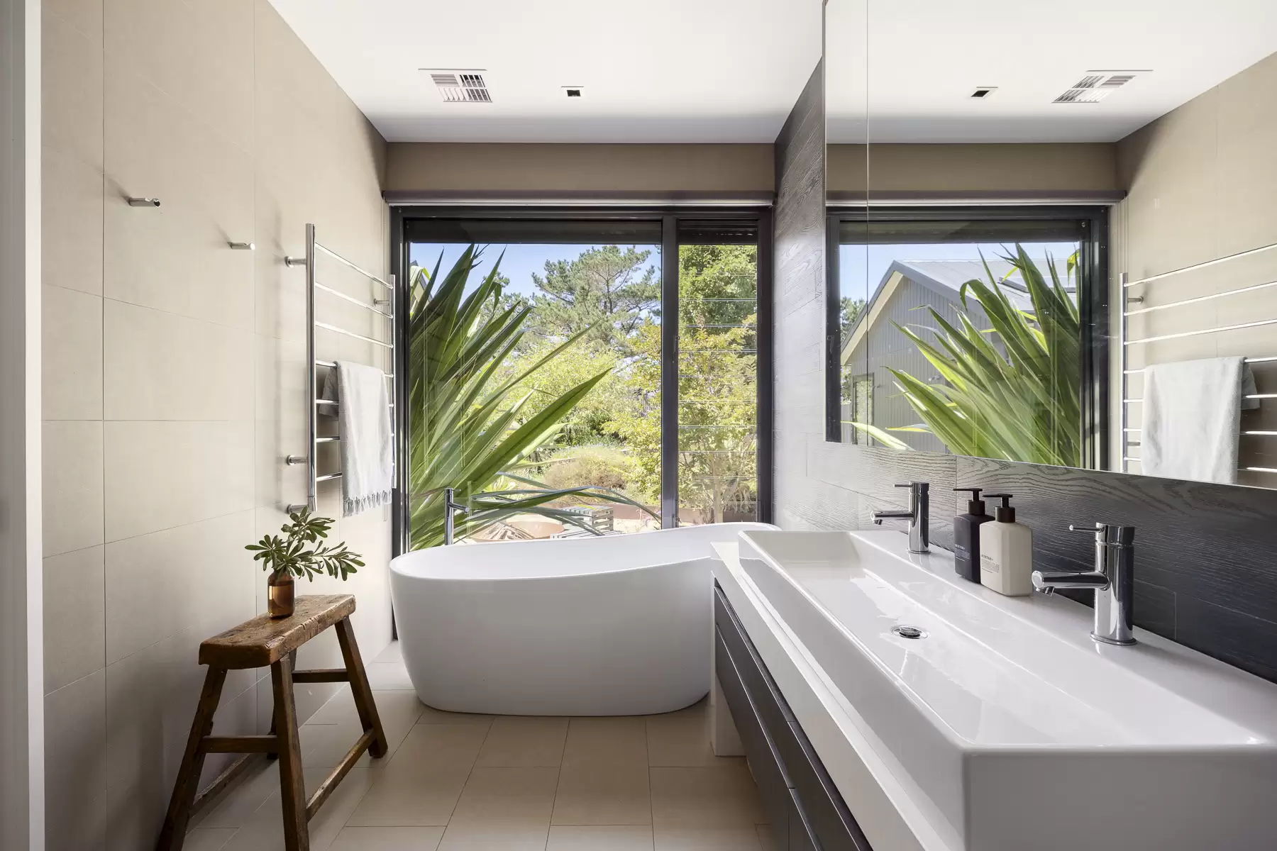 101 Stanleys Road, Red Hill South For Sale by Melbourne Sotheby's International Realty - image 16