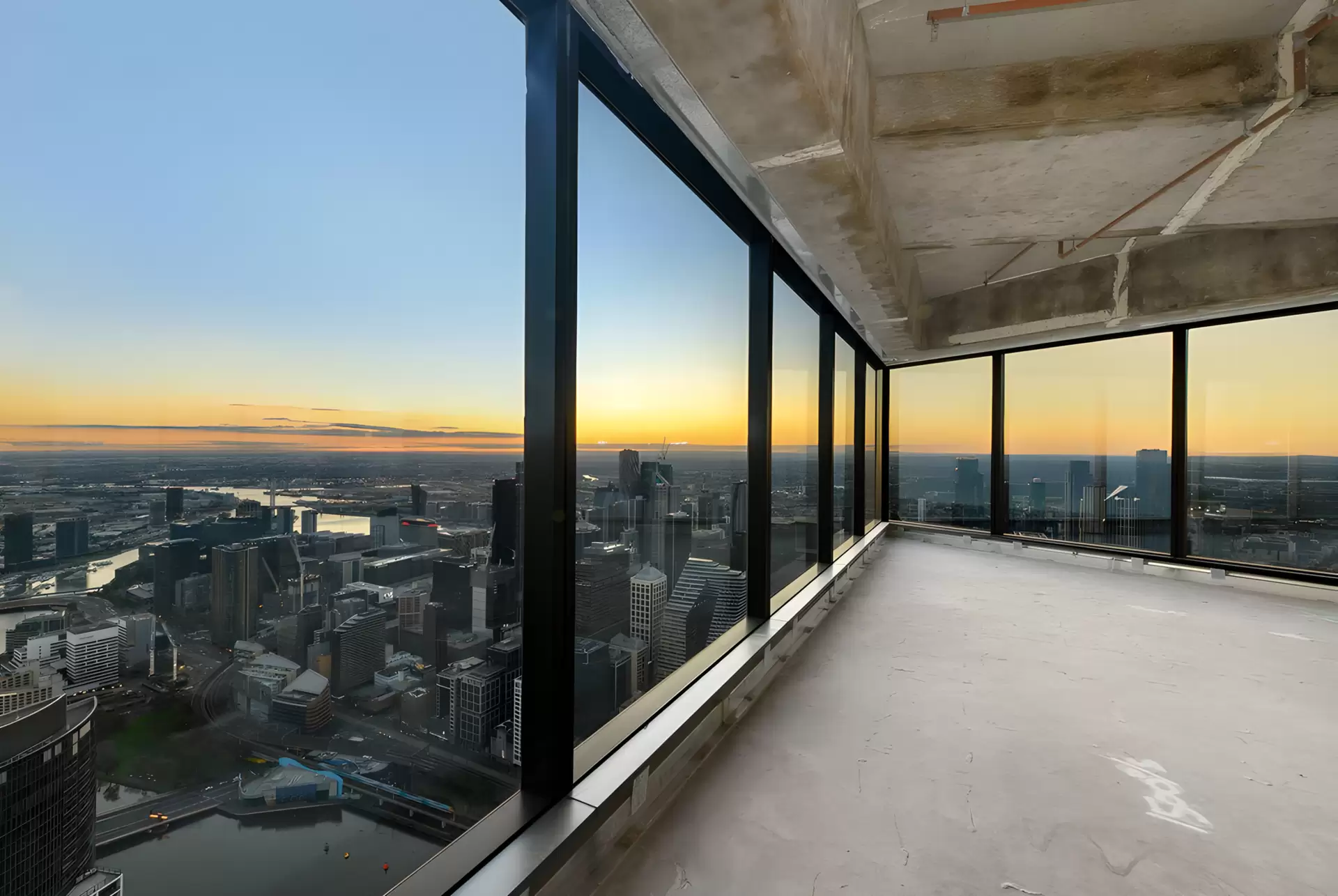 Level 85/7 Riverside Quay, Southbank Sold by Melbourne Sotheby's International Realty - image 1