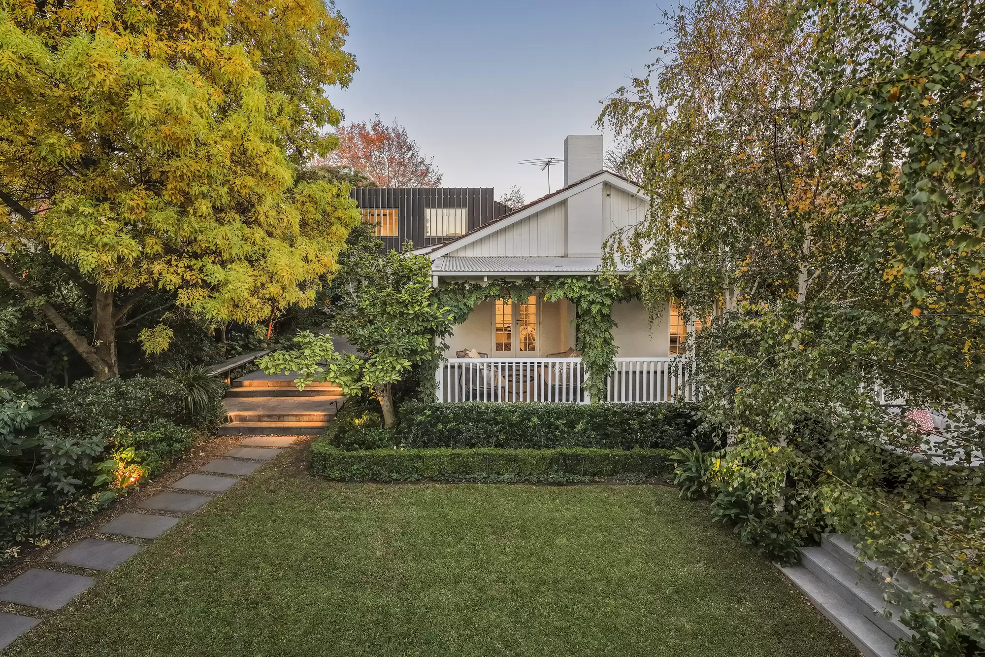 6 Fulham Avenue, South Yarra For Sale by Melbourne Sotheby's International Realty - image 2