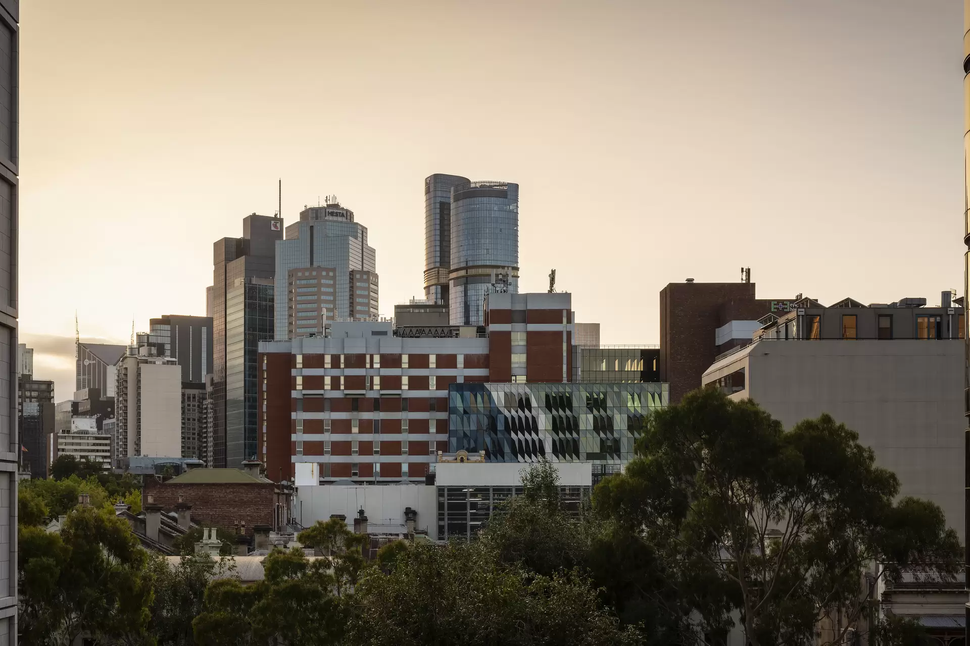 403/370 Albert Street, East Melbourne For Sale by Melbourne Sotheby's International Realty - image 1