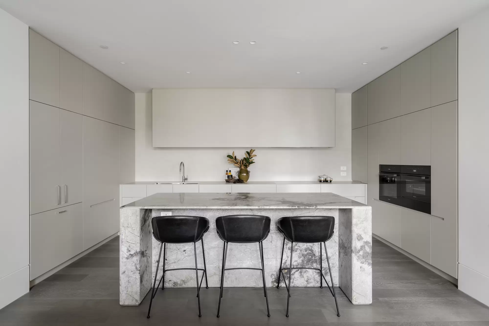 403/370 Albert Street, East Melbourne For Sale by Melbourne Sotheby's International Realty - image 7