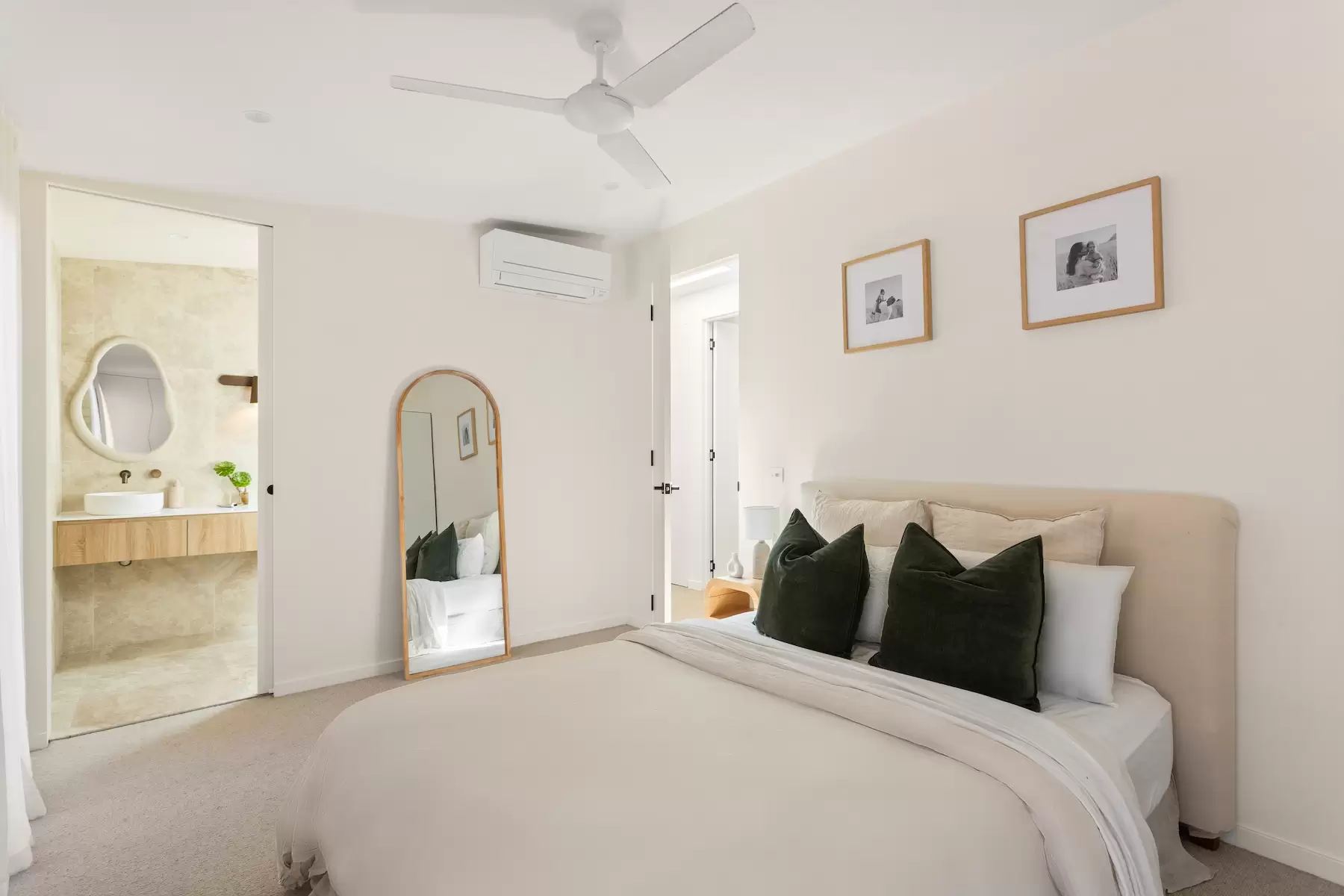 7 Lydgate Street, Blairgowrie For Sale by Melbourne Sotheby's International Realty - image 8