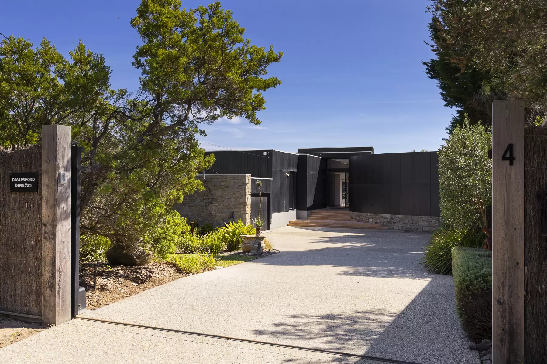 4 Pearse Road, Blairgowrie For Sale by Melbourne Sotheby's International Realty - image 6