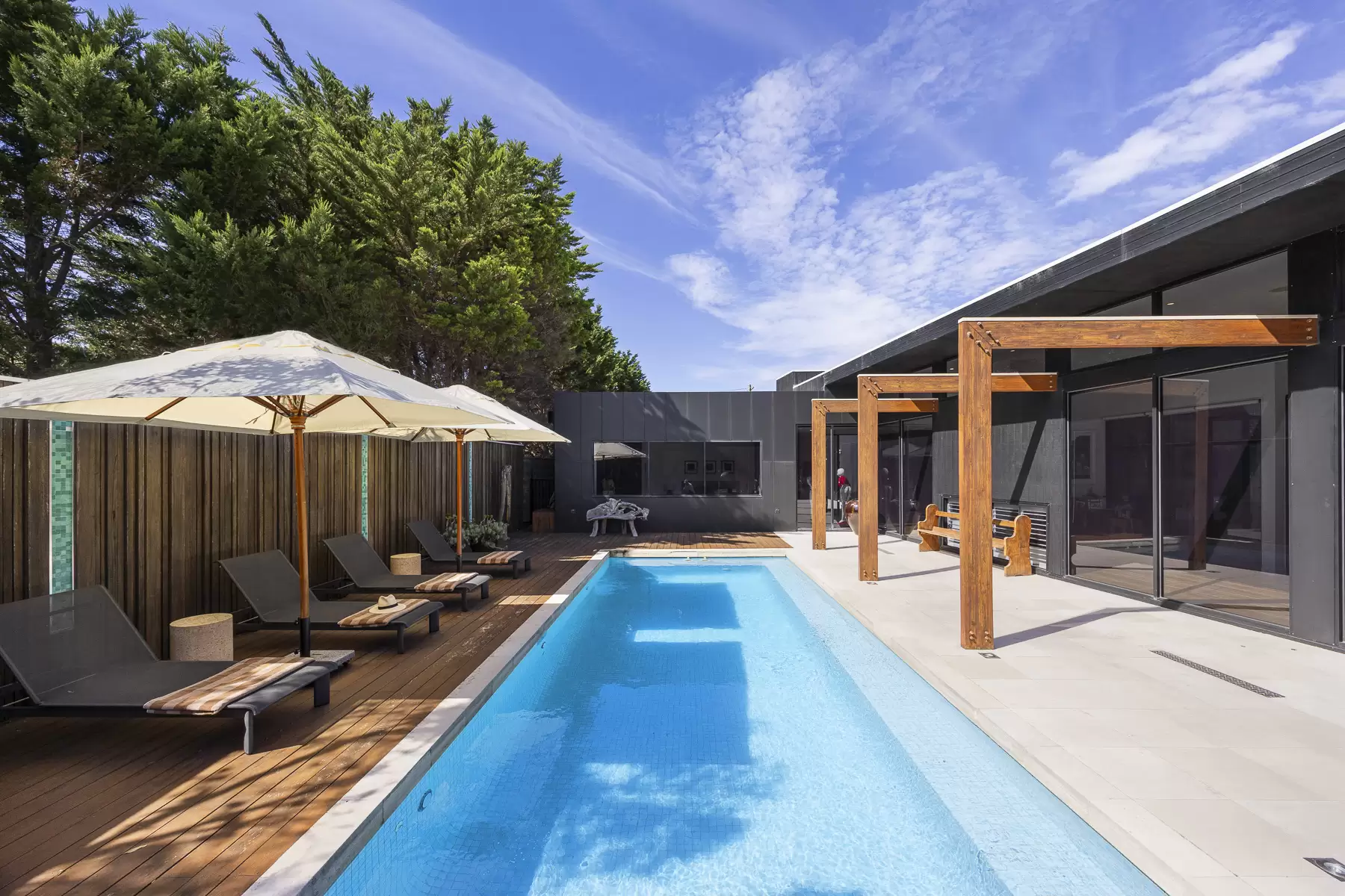 4 Pearse Road, Blairgowrie For Sale by Melbourne Sotheby's International Realty - image 5