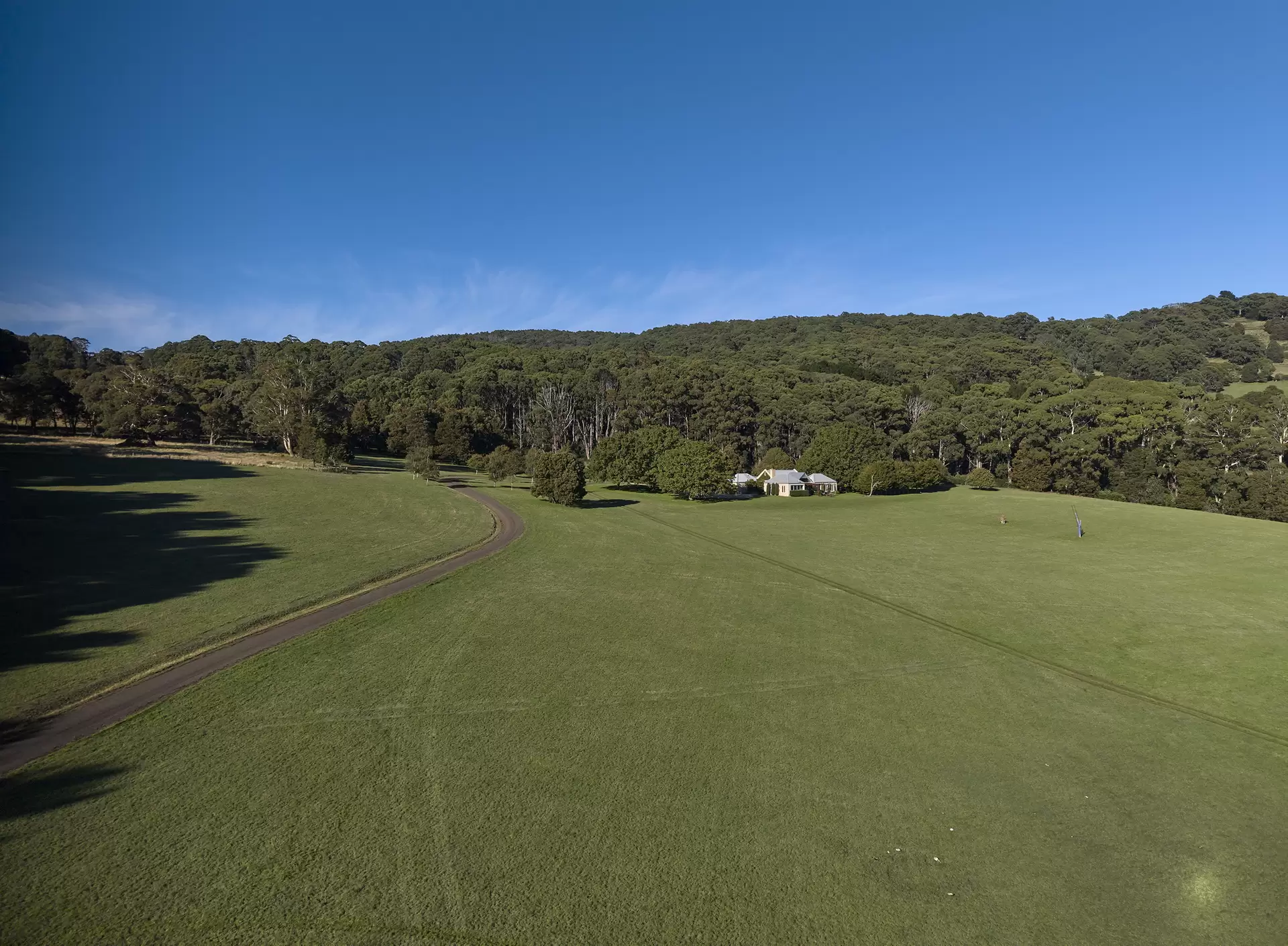101 Hylands Road, Hesket Sold by Melbourne Sotheby's International Realty - image 1