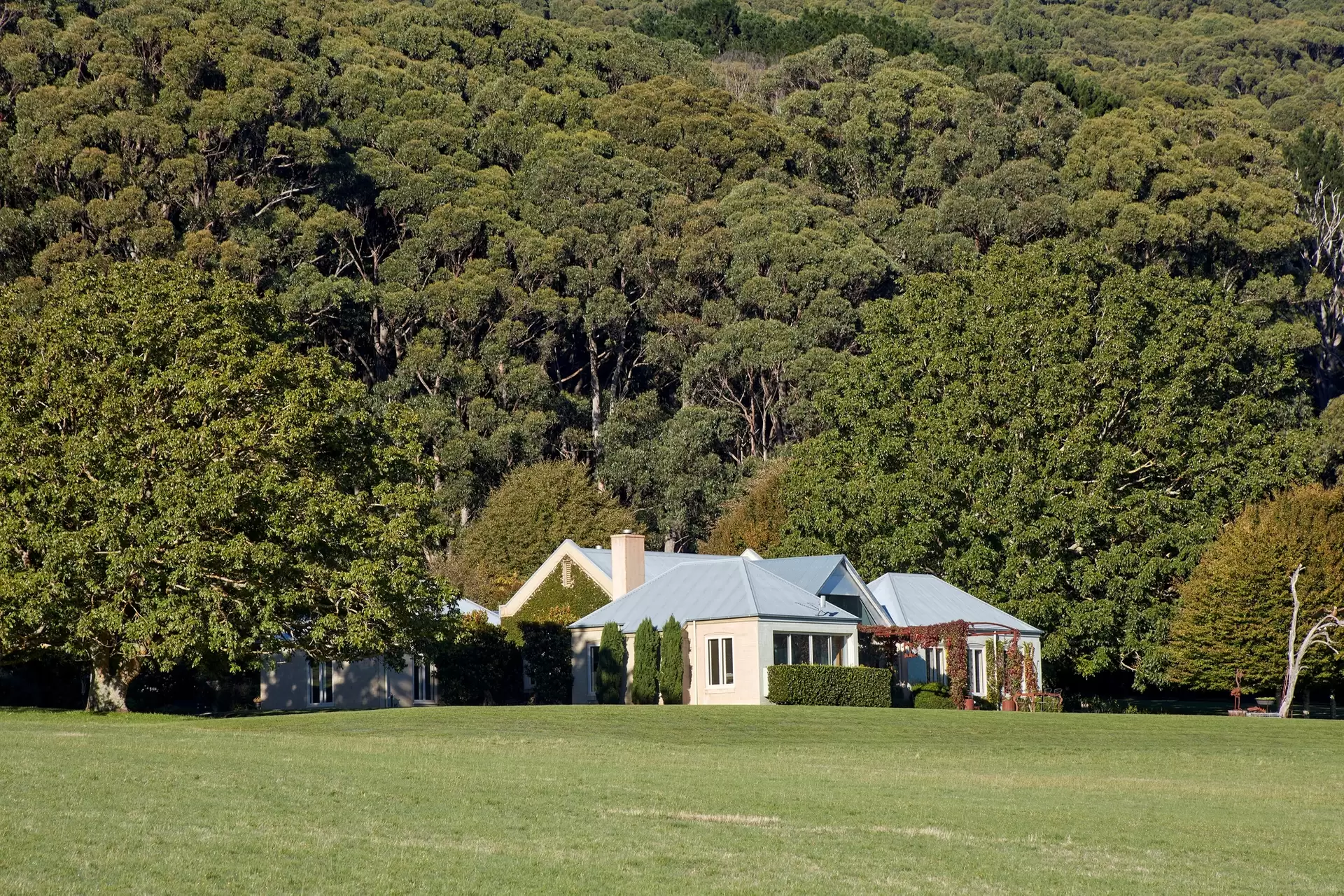 101 Hylands Road, Hesket Sold by Melbourne Sotheby's International Realty - image 1