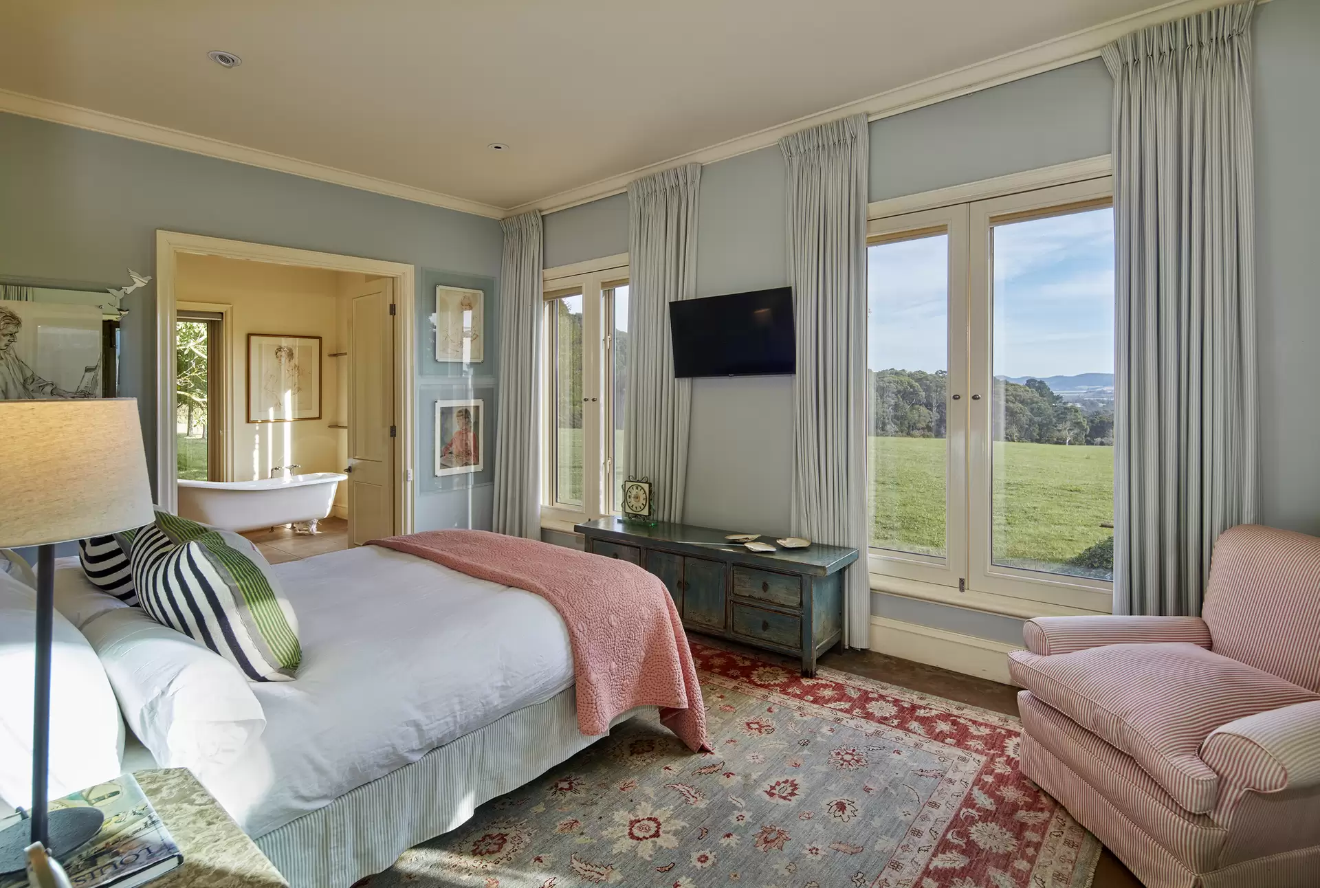 101 Hylands Road, Hesket Sold by Melbourne Sotheby's International Realty - image 1